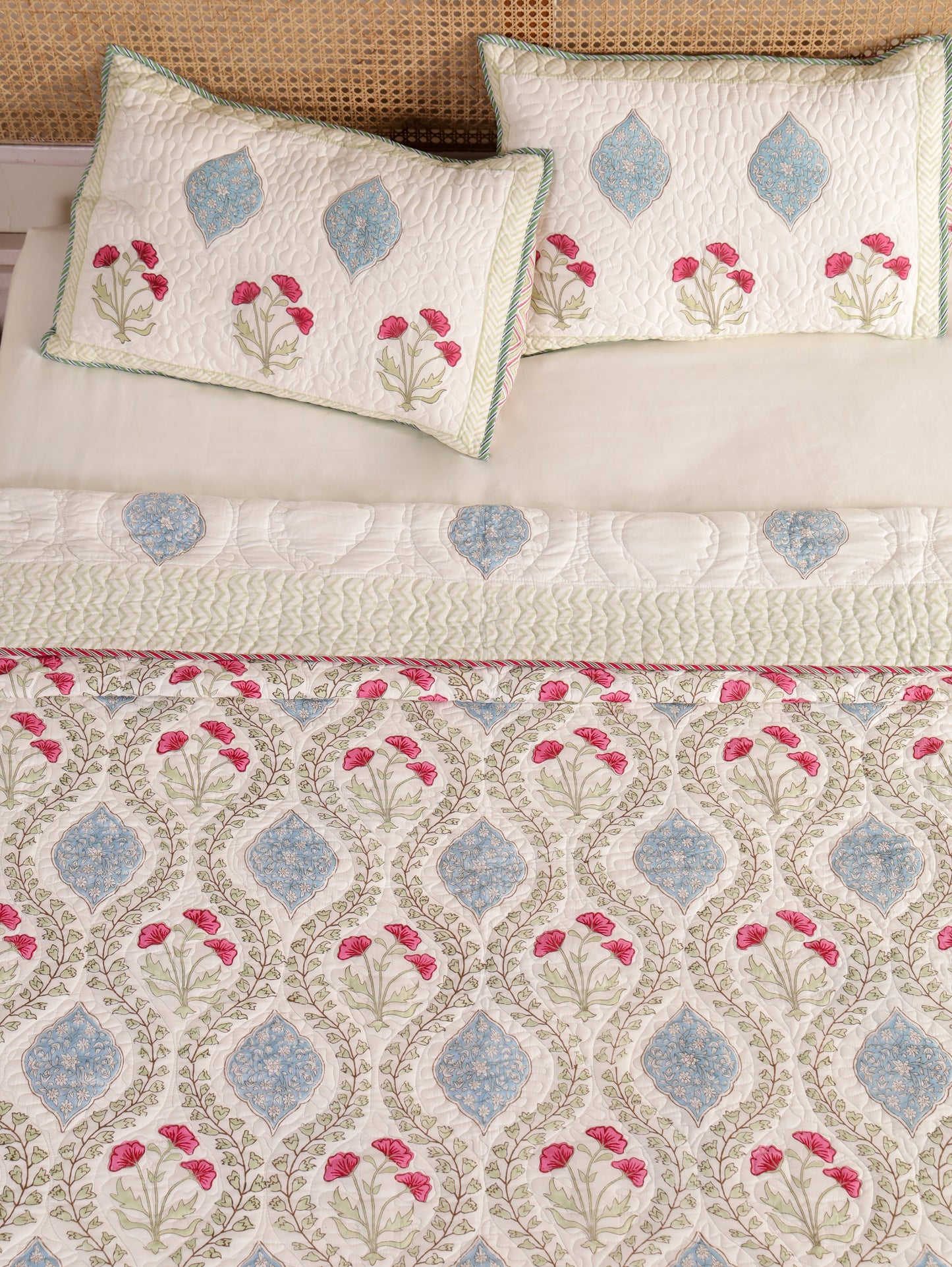 Jaipuri Hand Block Quilted Bedcover Set (with Pillow Covers)