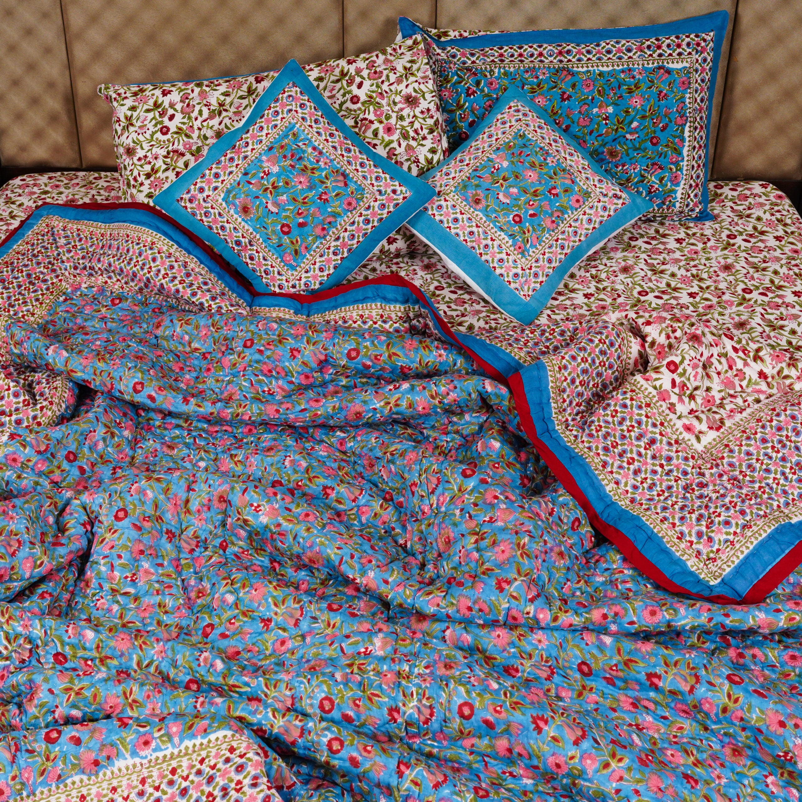 Blue Floral Kashyab Quilt Bedding Set’s