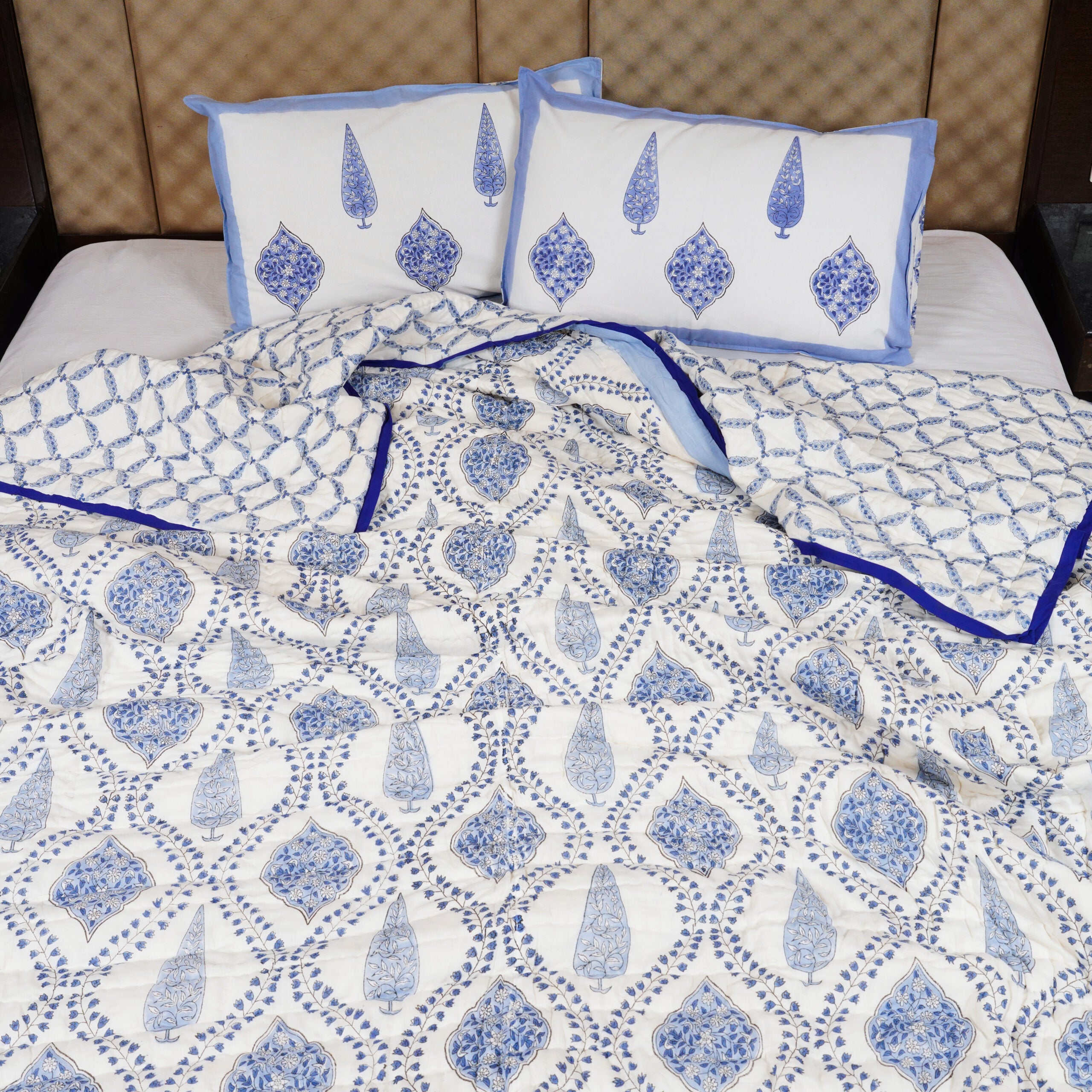 Blue Mugal Jaal Hand Block Printed Reversible Jaipuri Quilt By Jaipur Hastkar