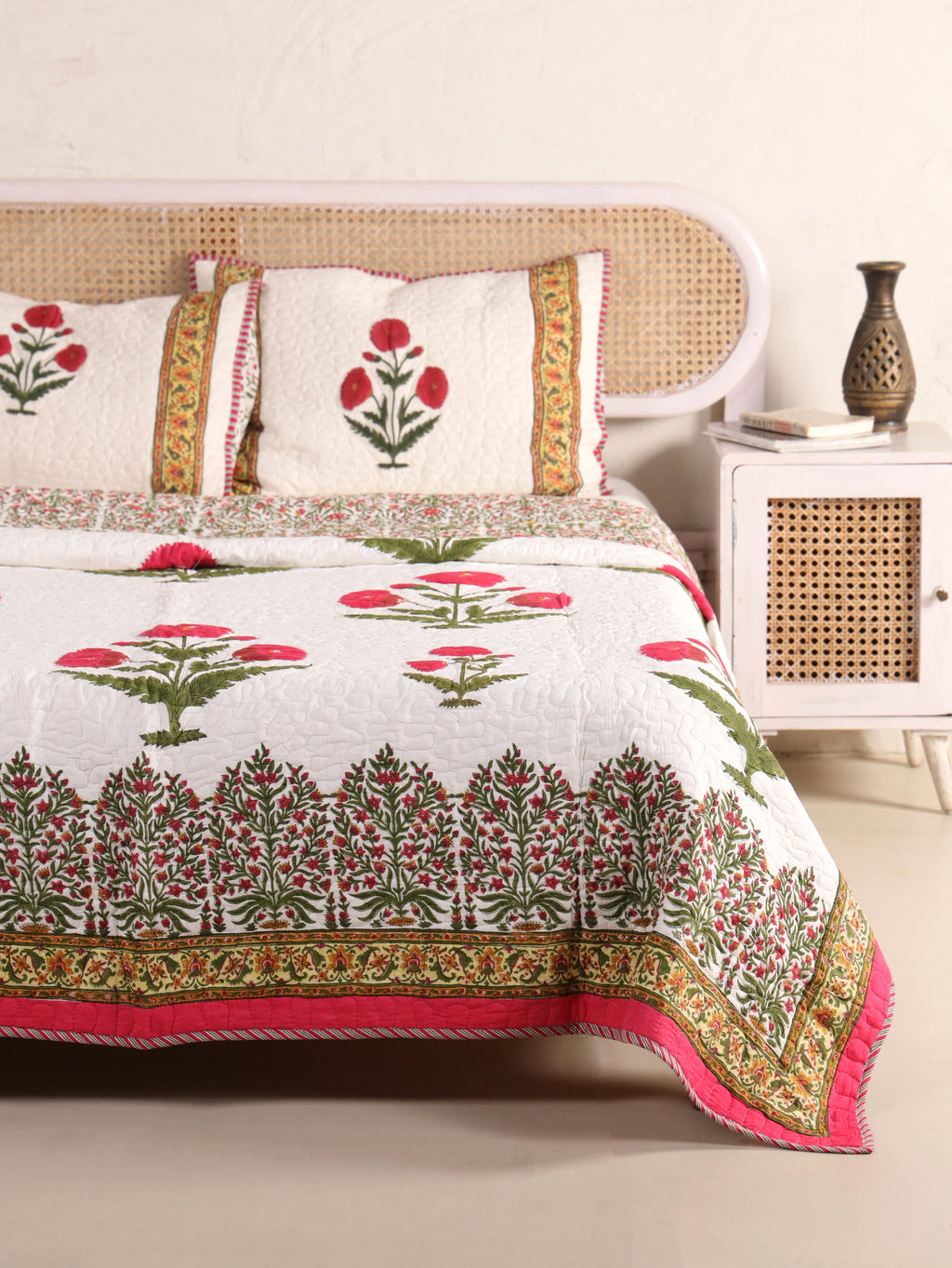ROYAL RED POPPY HAND BLOCK PRINT QUILTED BEDCOVER /COMFORTER