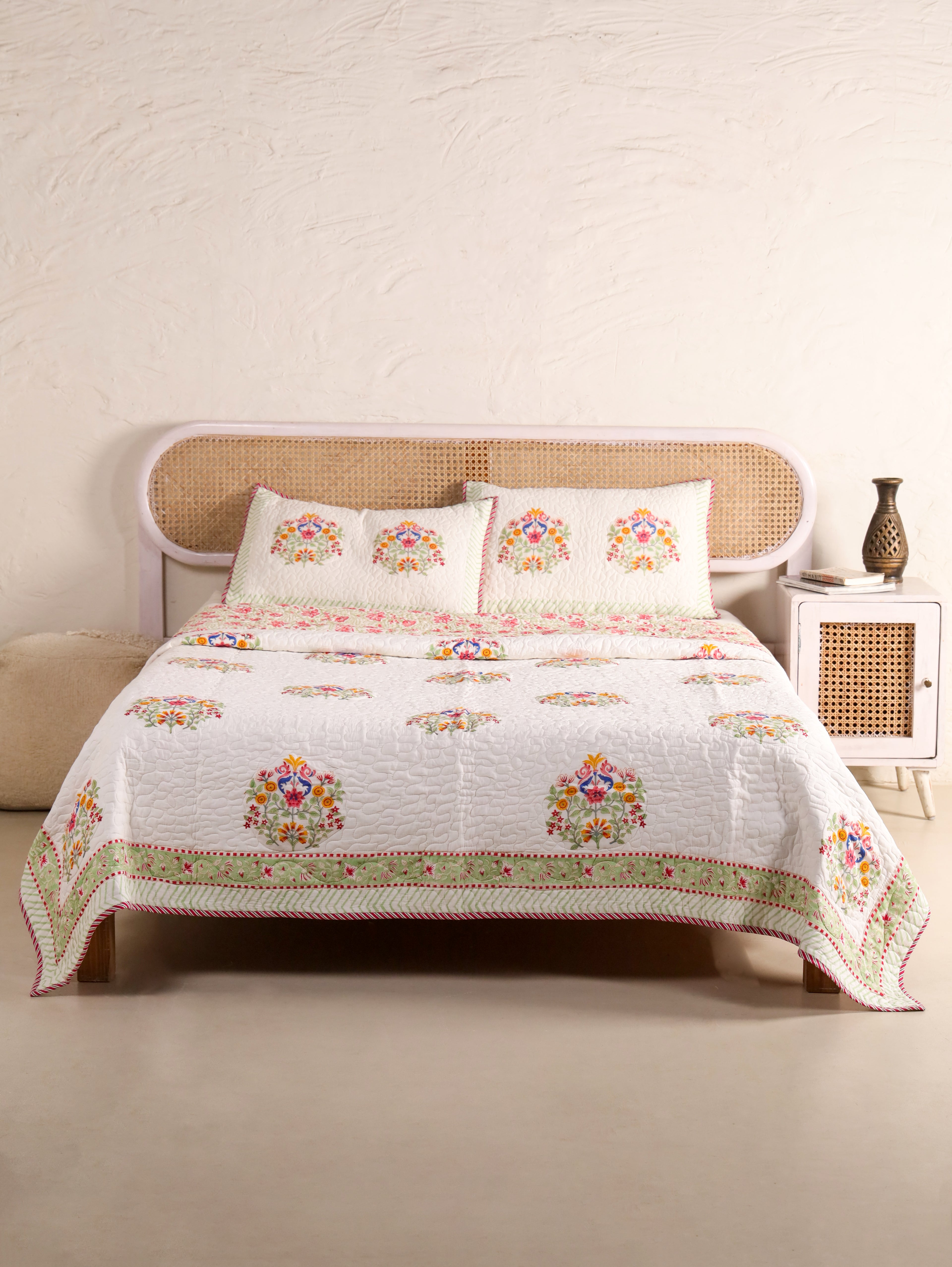 MULTI COLOUR MUGHAL BUTTA HAND BLOCK PRINT QUILTED BEDCOVER /COMFORTER