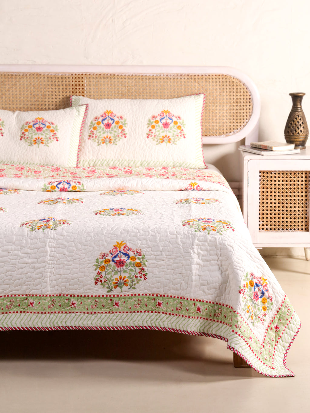 MULTI COLOUR MUGHAL BUTTA HAND BLOCK PRINT QUILTED BEDCOVER /COMFORTER