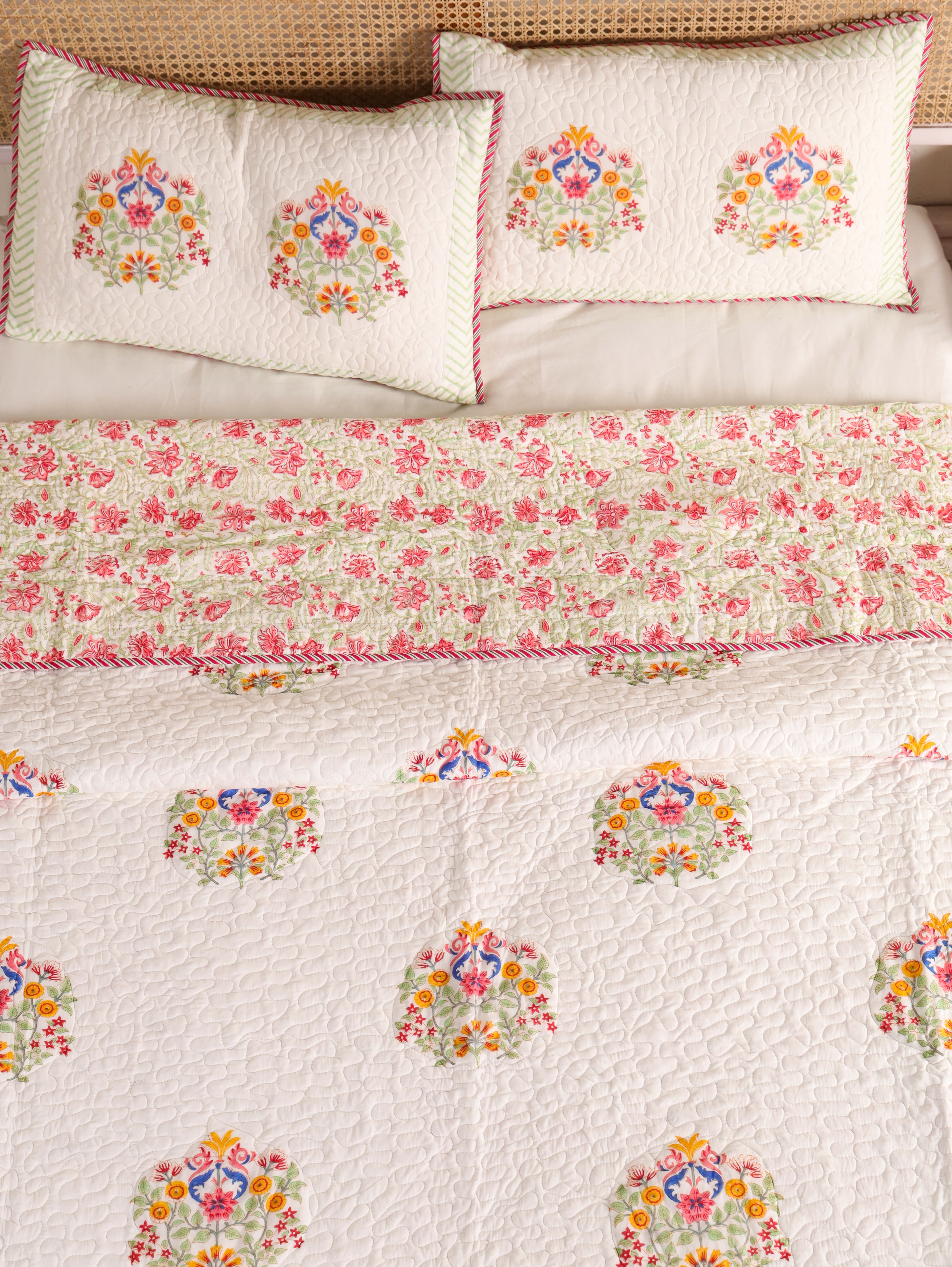MULTI COLOUR MUGHAL BUTTA HAND BLOCK PRINT QUILTED BEDCOVER /COMFORTER