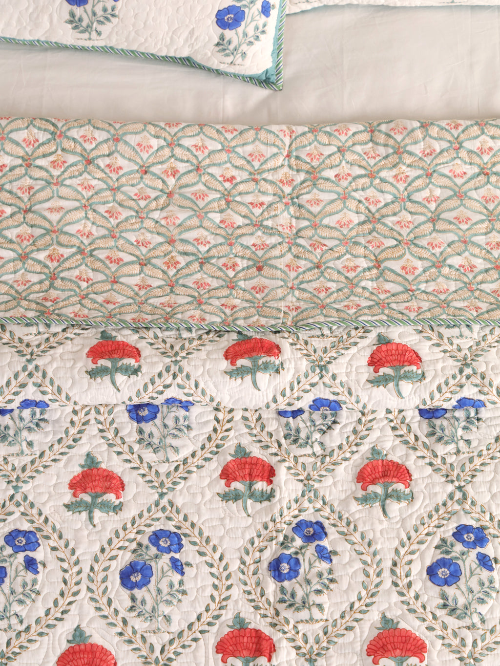 MUGHAL PHOOLKARI JAAL HAND BLOCK PRINT QUILTED BEDCOVER /COMFORTER