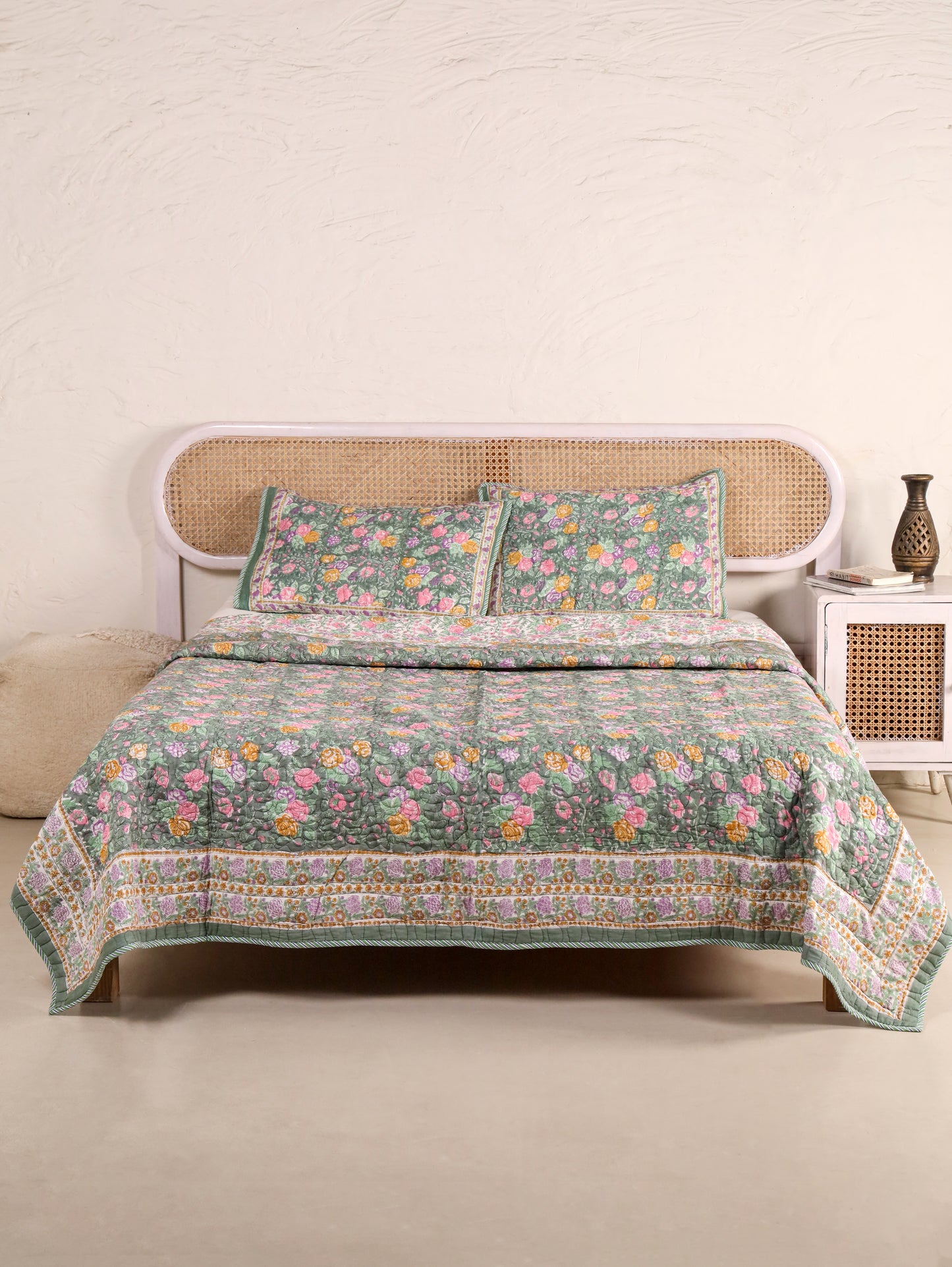 Jaipuri Hand Block Quilted Bedcover Set (with Pillow Covers)