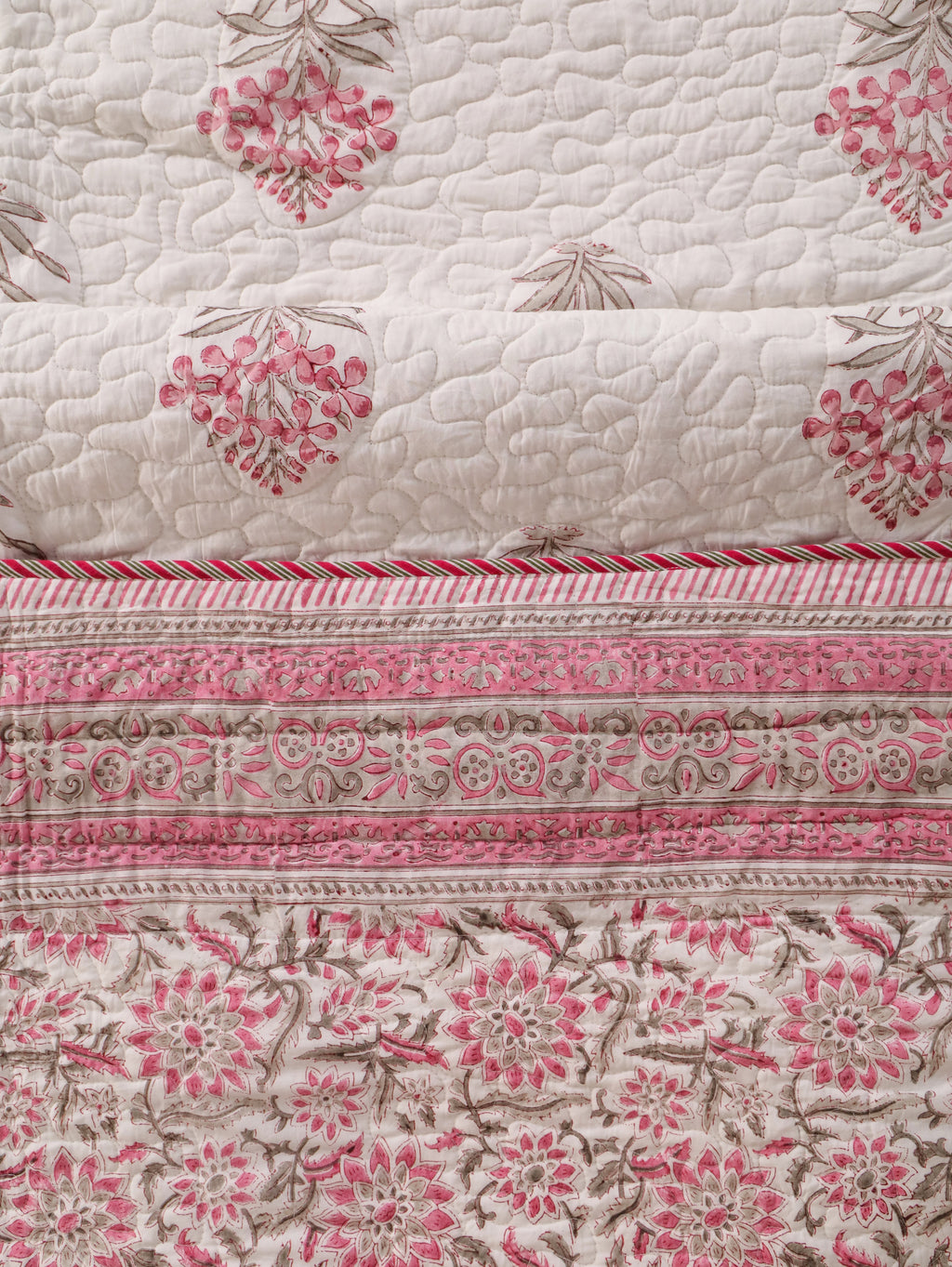 ORCHID PINK MUGHAL BUTTA HAND BLOCK PRINT QUILTED BEDCOVER /COMFORTER
