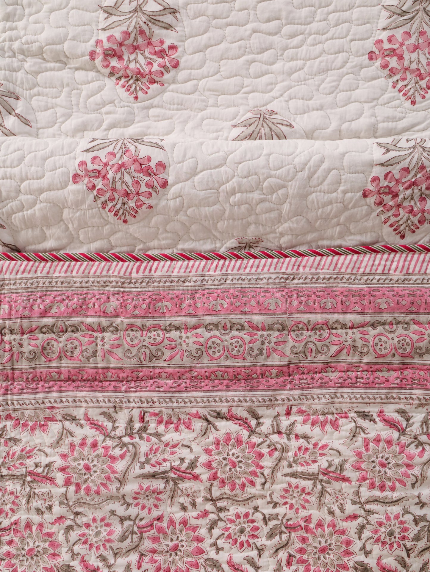Jaipuri Hand Block Quilted Bedcover Set (with Pillow Covers)