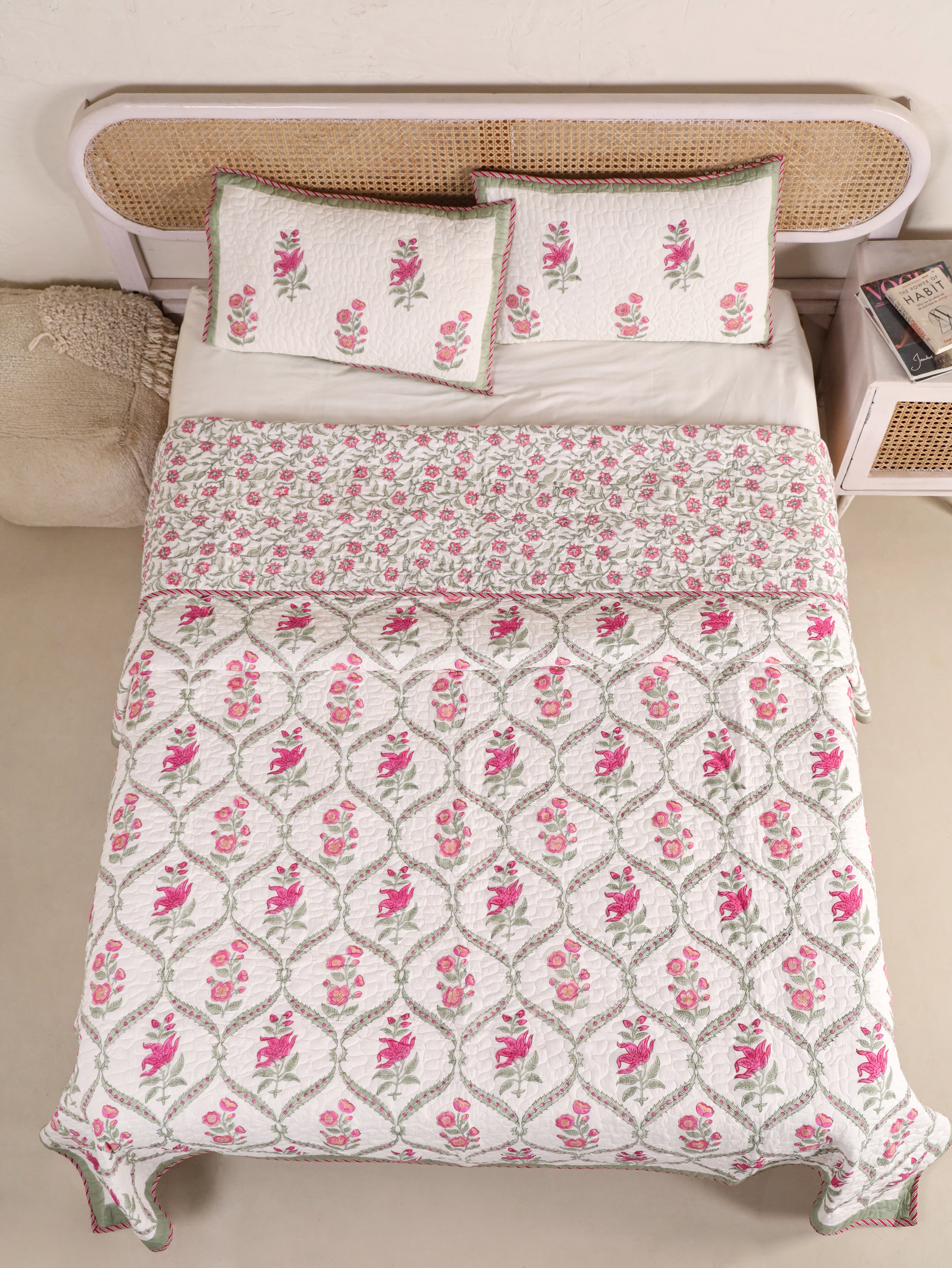 GULNAAR MUGHAL JAAL  HAND BLOCK PRINT QUILTED BEDCOVER /COMFORTER