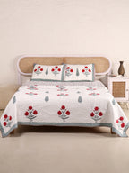 TIMELESS MUGHAL MOTIF HAND BLOCK PRINT QUILTED BEDCOVER /COMFORTER