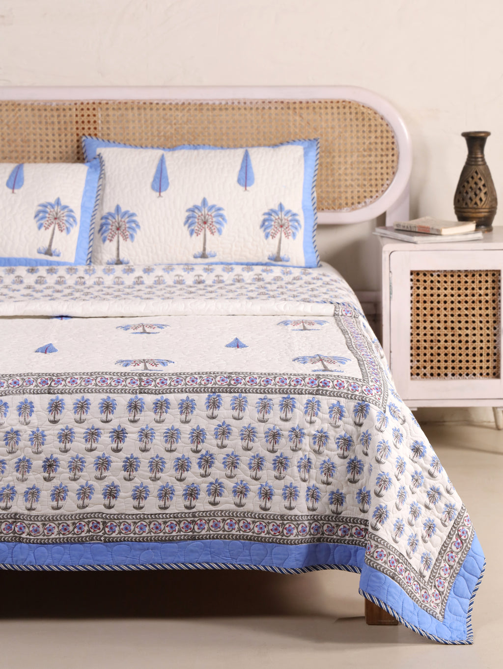 OCEAN BLUE PALM-TREE HAND BLOCK PRINT QUILTED BEDCOVER /COMFORTER
