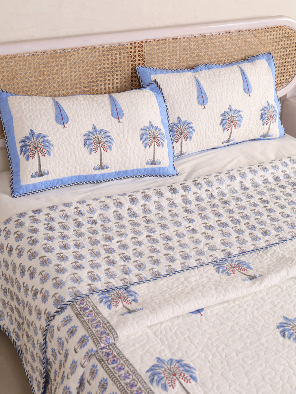 OCEAN BLUE PALM-TREE HAND BLOCK PRINT QUILTED BEDCOVER /COMFORTER