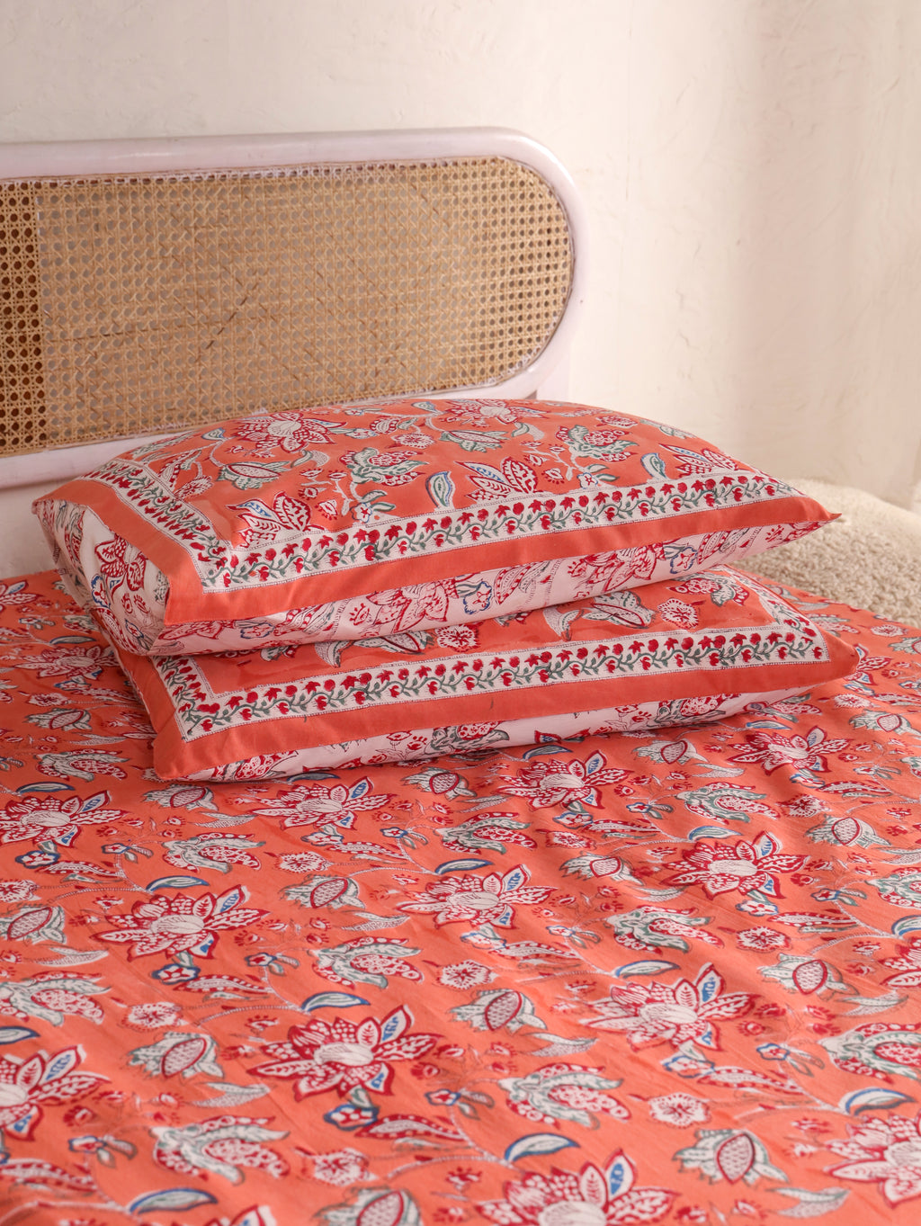 CLASSIC JAIPUR FLORAL PRINT HAND BLOCK PRINT COTTON BEDSHEET WITH PILLOW COVER