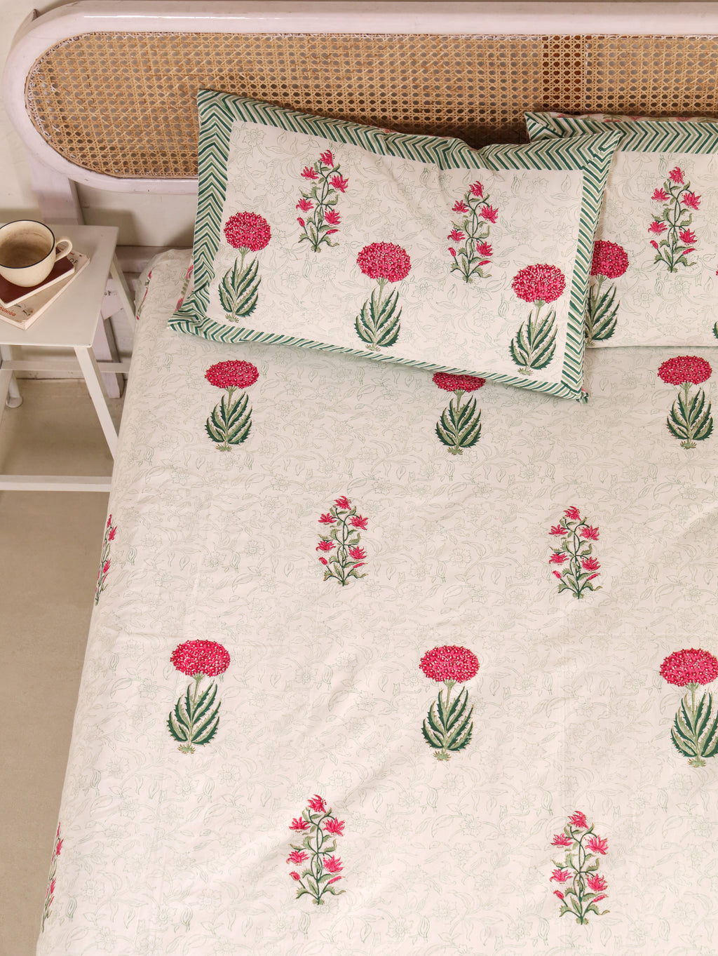 Hand Block Print Jaipuri Cotton Bedsheet With Two Reversible Pillow Cover