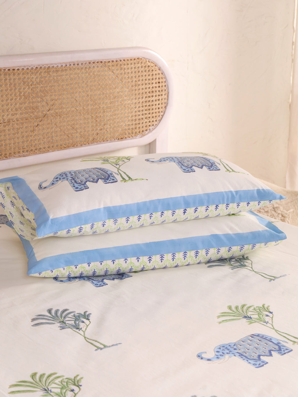 HATHI BAAGH PRINT HAND BLOCK PRINT COTTON BEDSHEET WITH PILLOW COVER