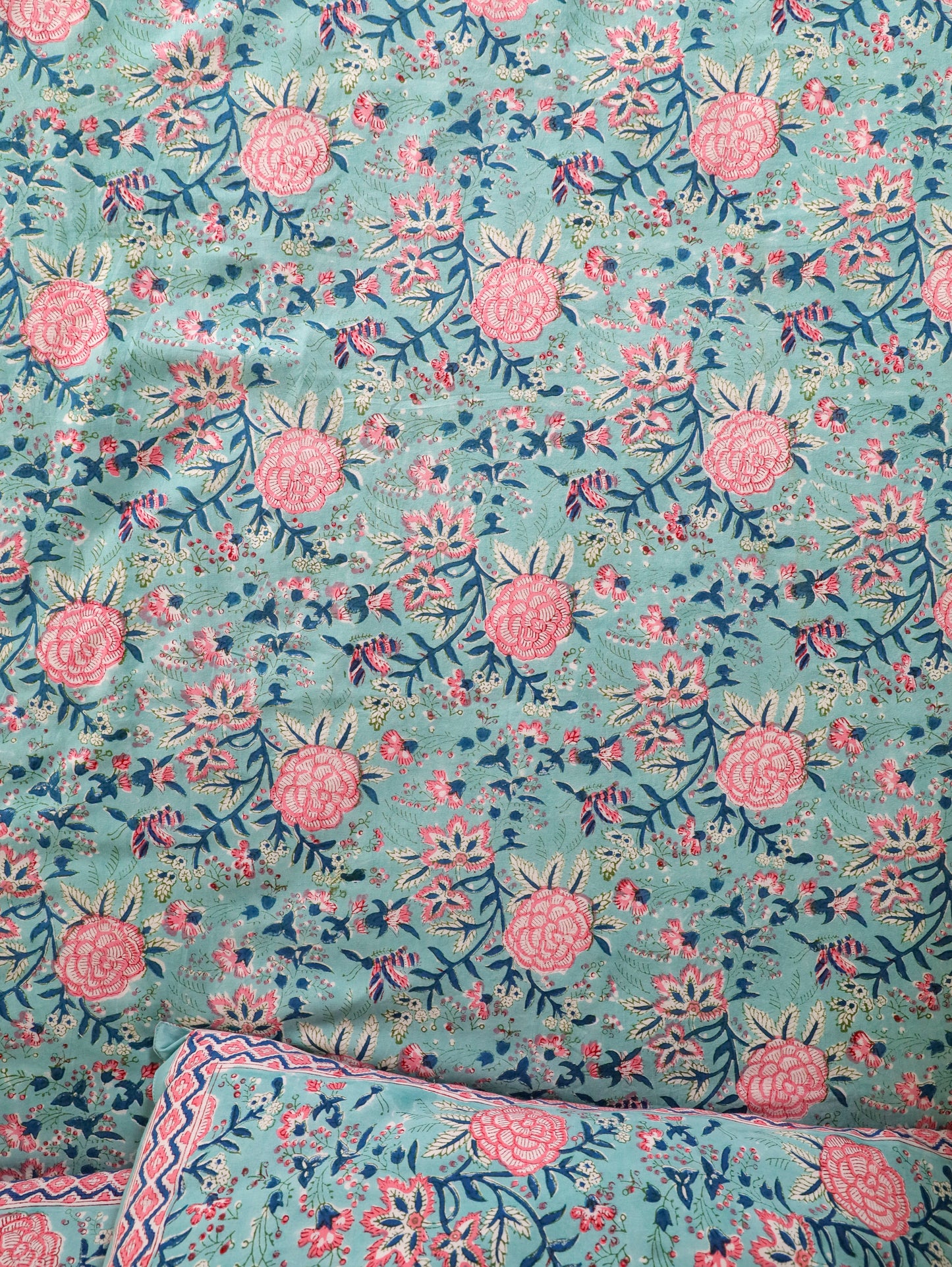 Hand Block Print Jaipuri Cotton Bedsheet With Two Reversible Pillow Cover