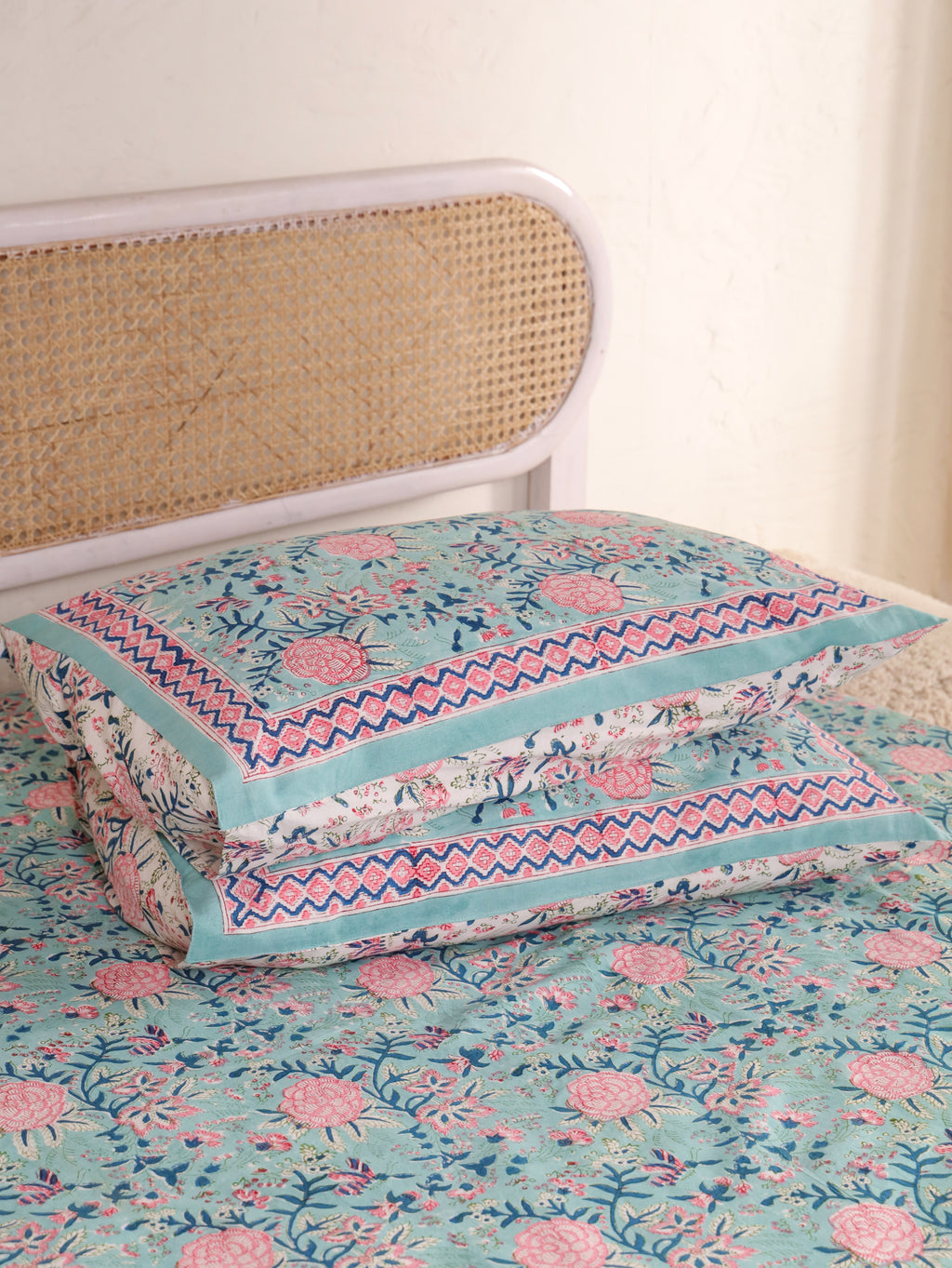 ENGKISH GREEN FOREST PRINT HAND BLOCK PRINT COTTON BEDSHEET WITH PILLOW COVER