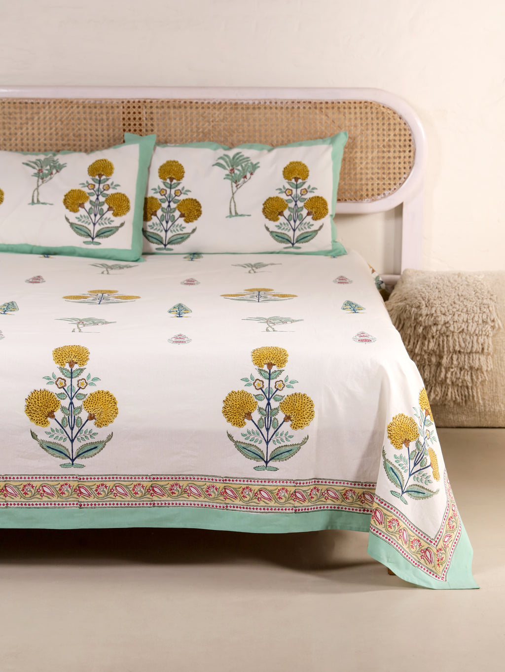 VINTAGE MULTI BUTTA PRINT HAND BLOCK PRINT COTTON BEDSHEET WITH PILLOW COVER