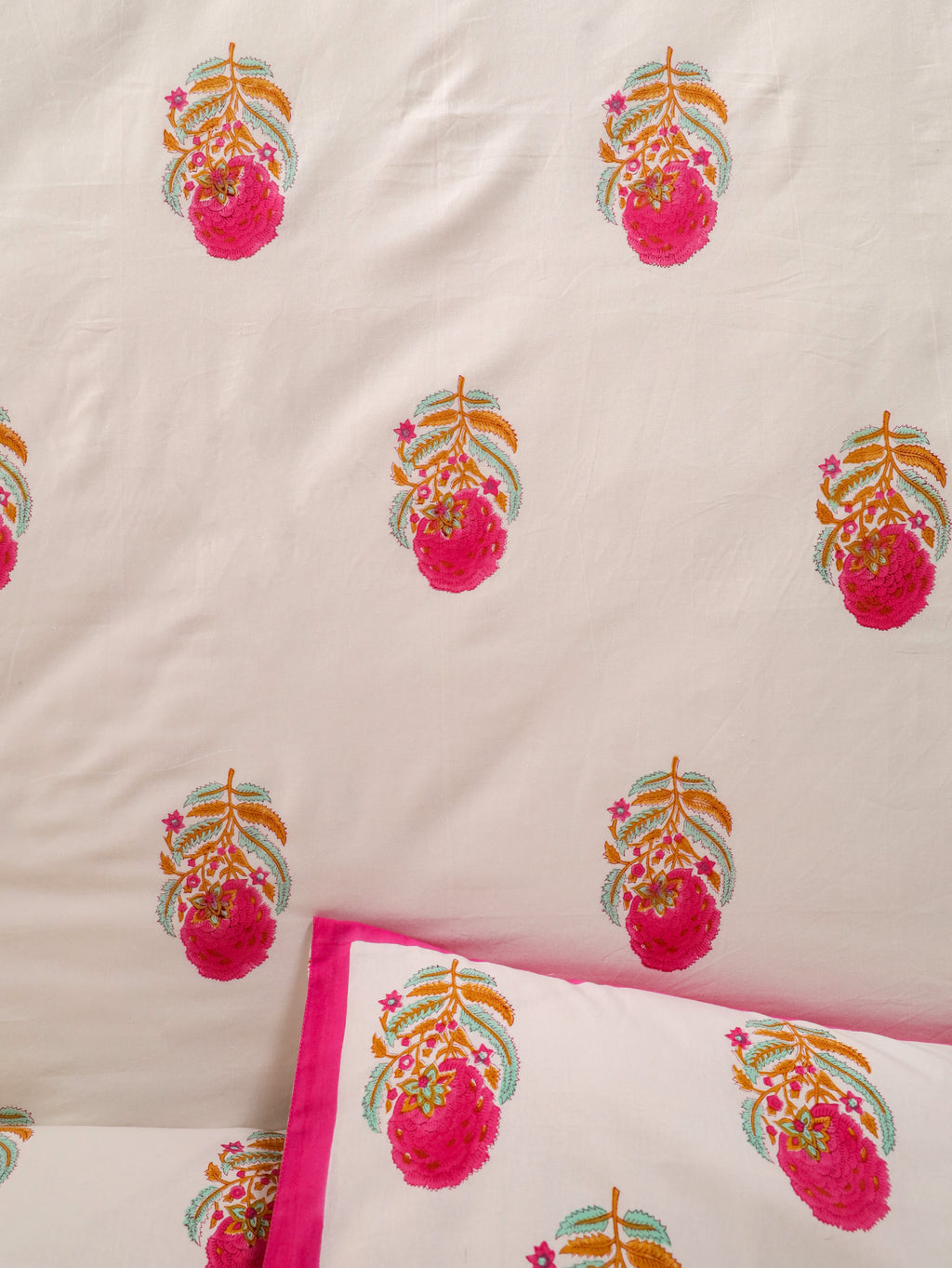 SHAHI GULAB BUTTA PRINT HAND BLOCK PRINT COTTON BEDSHEET WITH PILLOW COVER