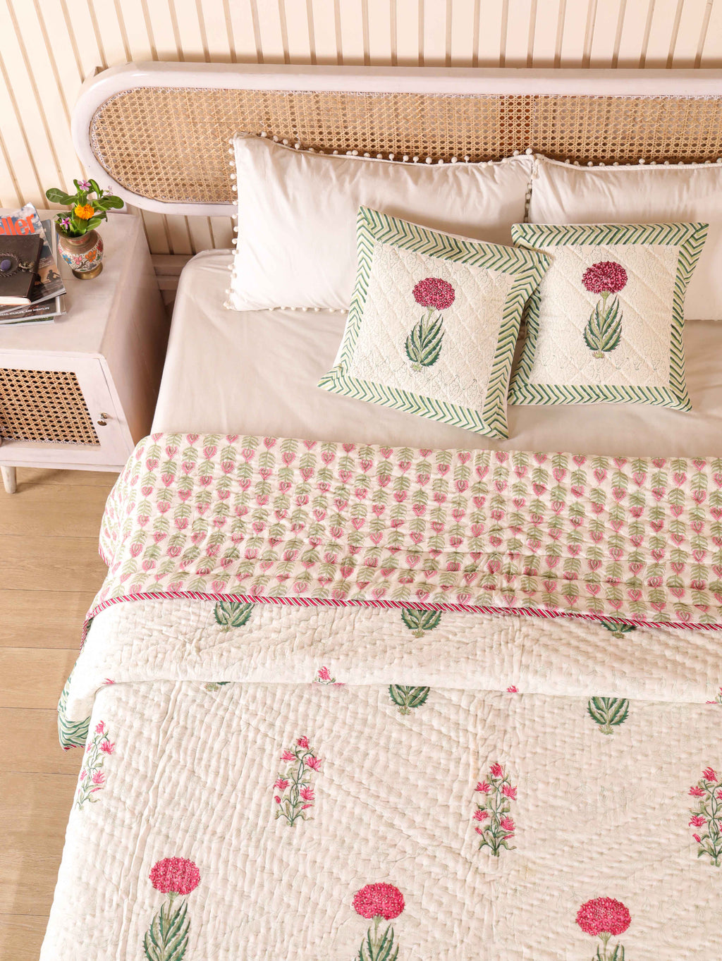 IMPERIAL MUGAL MOTIF HAND BLOCK PRINT REVERSIBLE COTTON QUILT/RAZAI