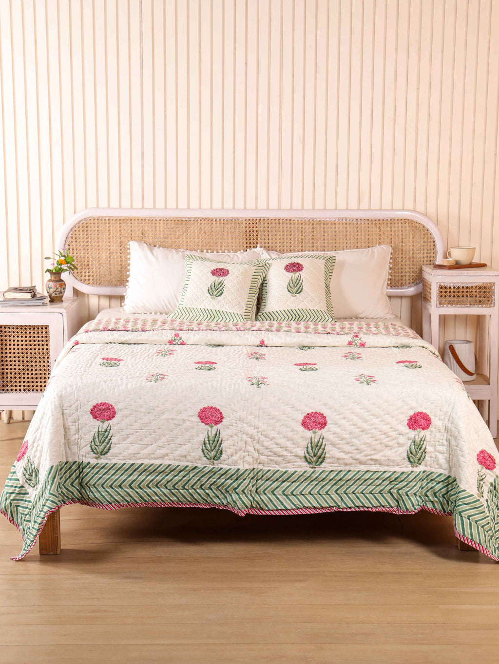 IMPERIAL MUGAL MOTIF HAND BLOCK PRINT REVERSIBLE COTTON QUILT/RAZAI