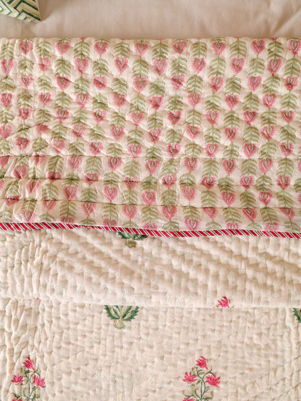 IMPERIAL MUGAL MOTIF HAND BLOCK PRINT REVERSIBLE COTTON QUILT/RAZAI