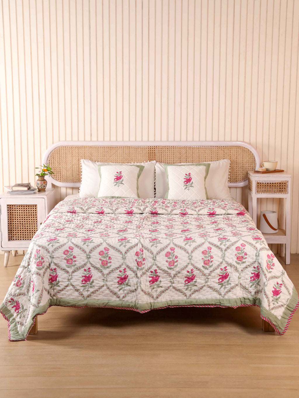 GULNAAR JAAL HAND BLOCK PRINT REVERSIBLE COTTON QUILT/RAZAI