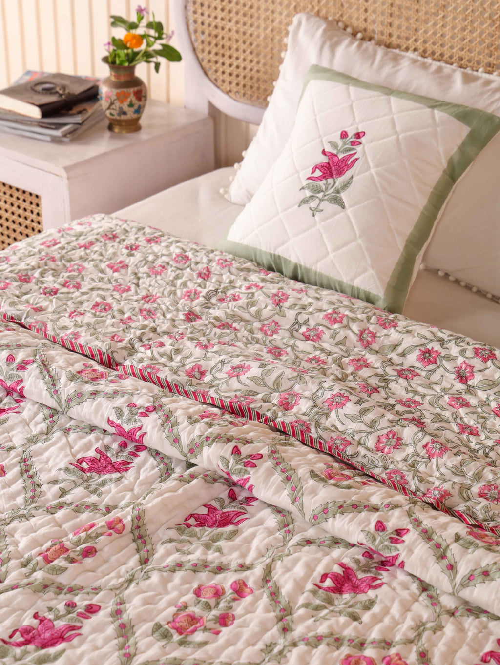 GULNAAR JAAL HAND BLOCK PRINT REVERSIBLE COTTON QUILT/RAZAI