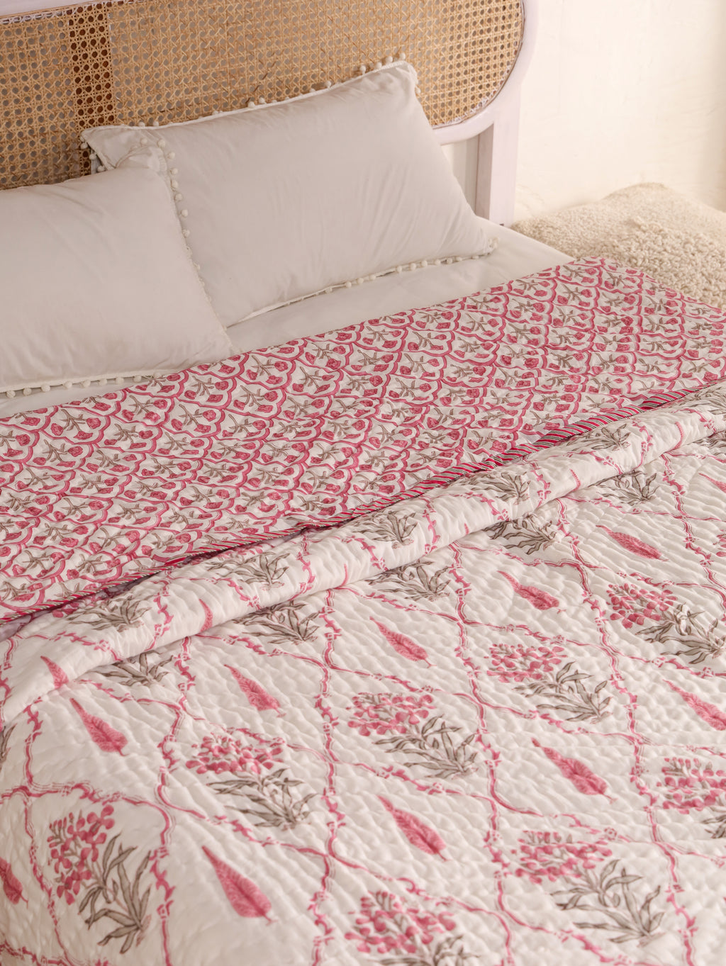 RANI BAGH PINK JAAL HAND BLOCK PRINT REVERSIBLE COTTON QUILT/RAZAI