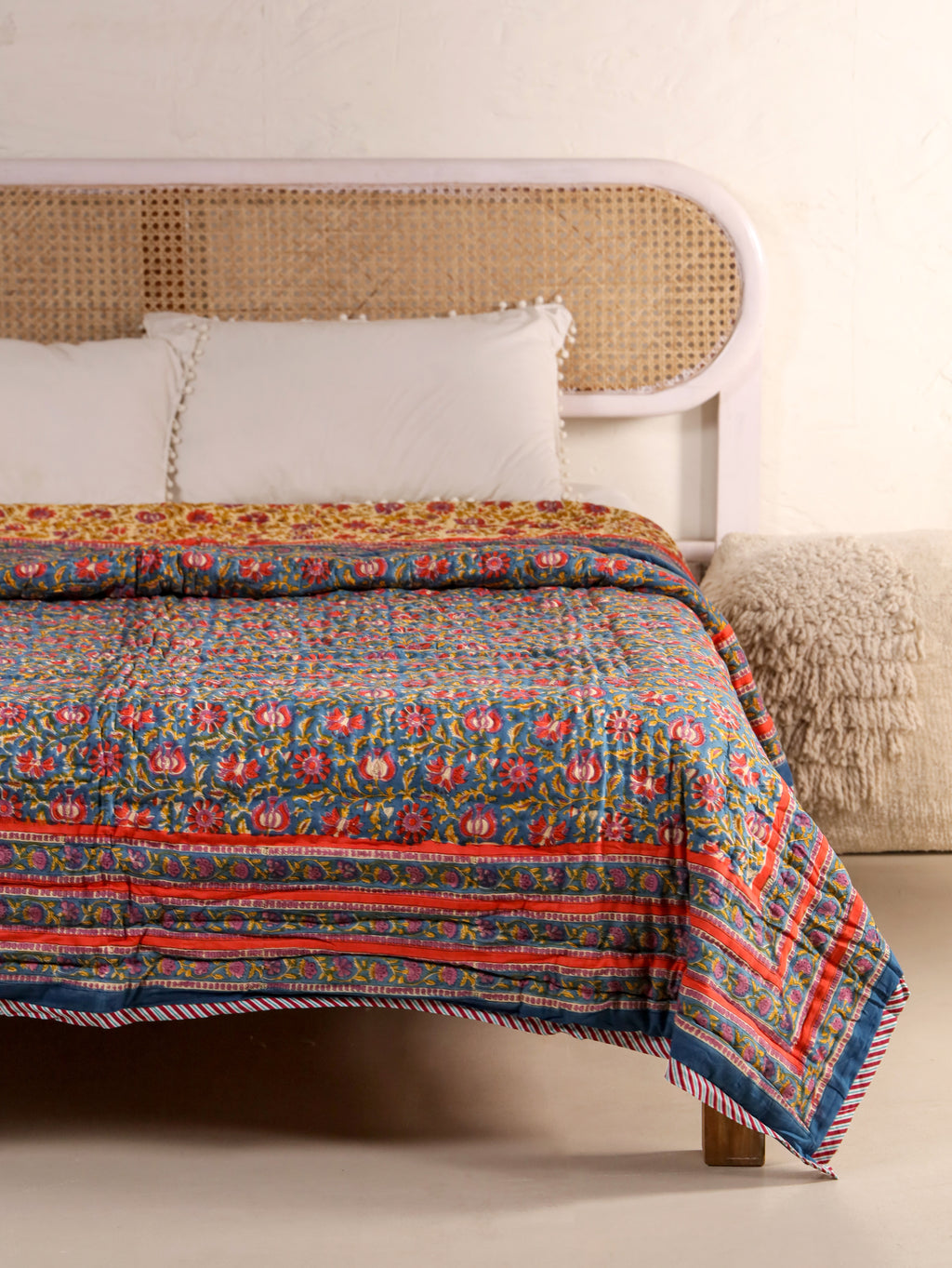 DEEP BLUE MEHRAB JAAL HAND BLOCK PRINT REVERSIBLE COTTON QUILT/RAZAI