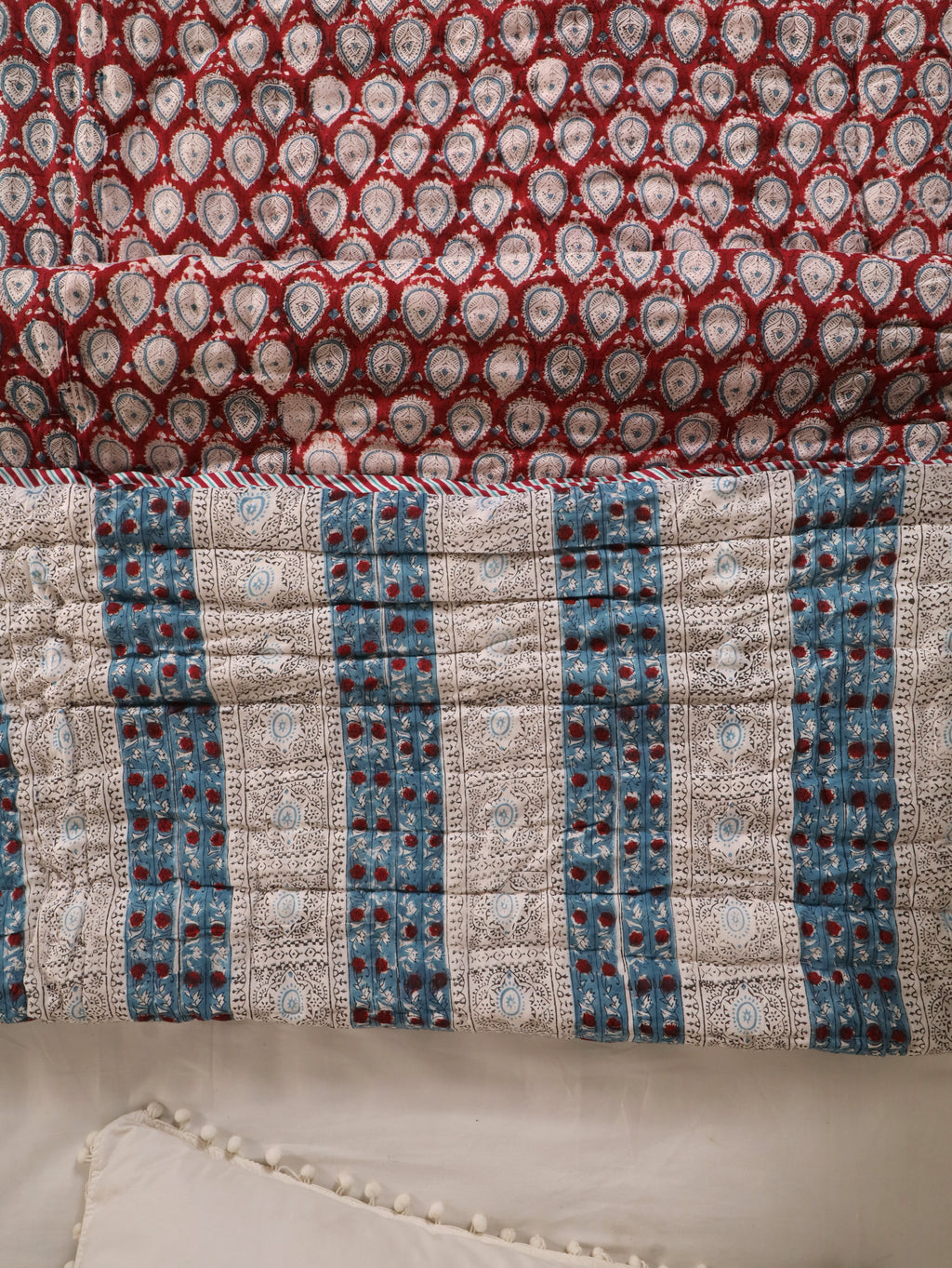 CLASSIC RED ANOKHI BUTTI HAND BLOCK PRINT REVERSIBLE COTTON QUILT/RAZAI