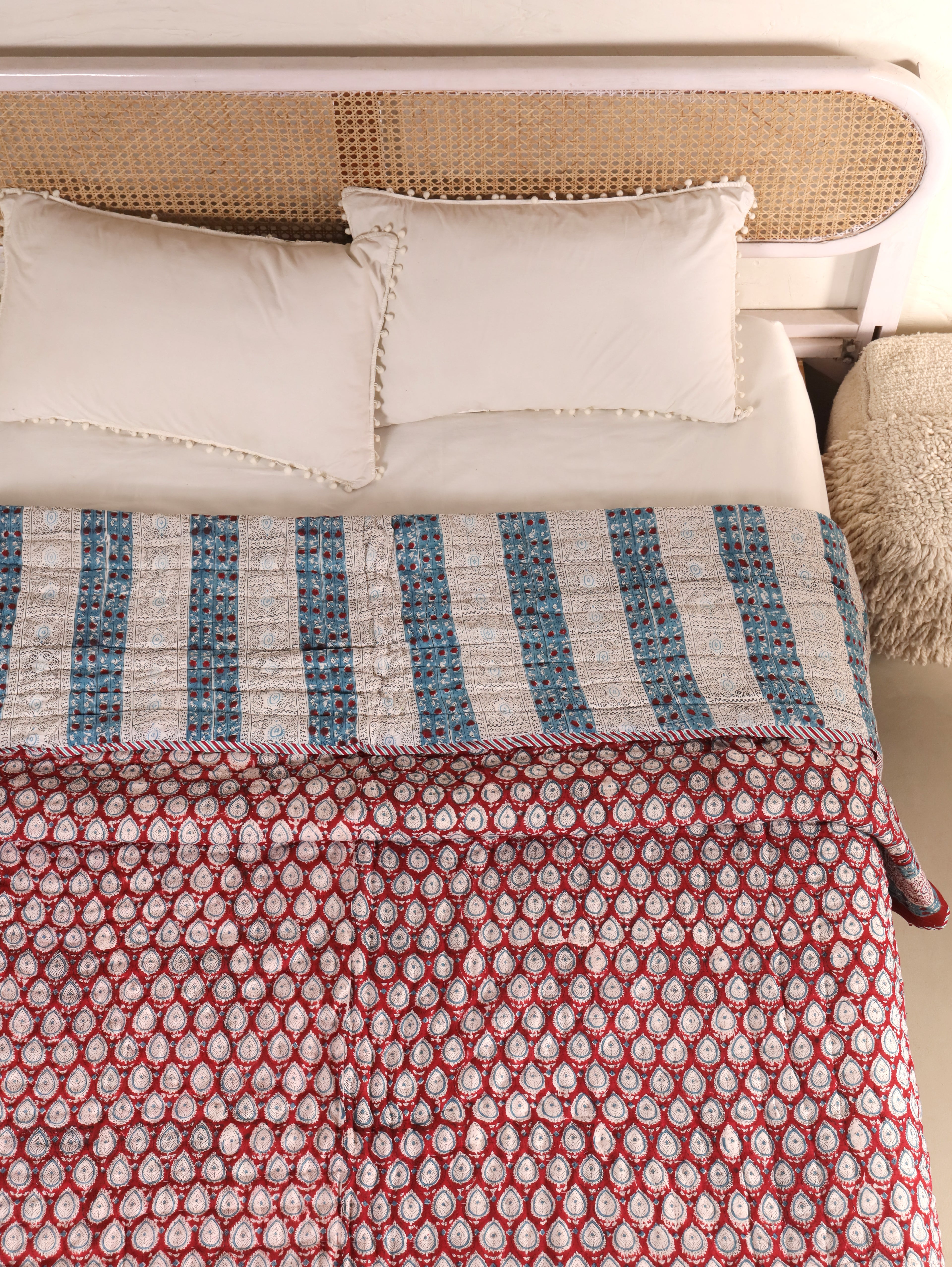 CLASSIC RED ANOKHI BUTTI HAND BLOCK PRINT REVERSIBLE COTTON QUILT/RAZAI