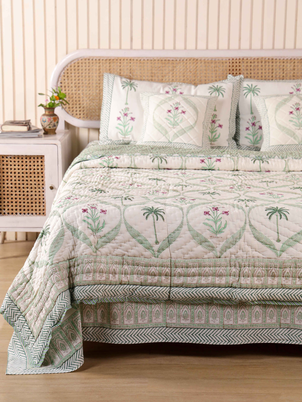 SHAHI MUGHAL MEHRAB HAND BLOCK PRINT 6-PICES BEDDING SET'S