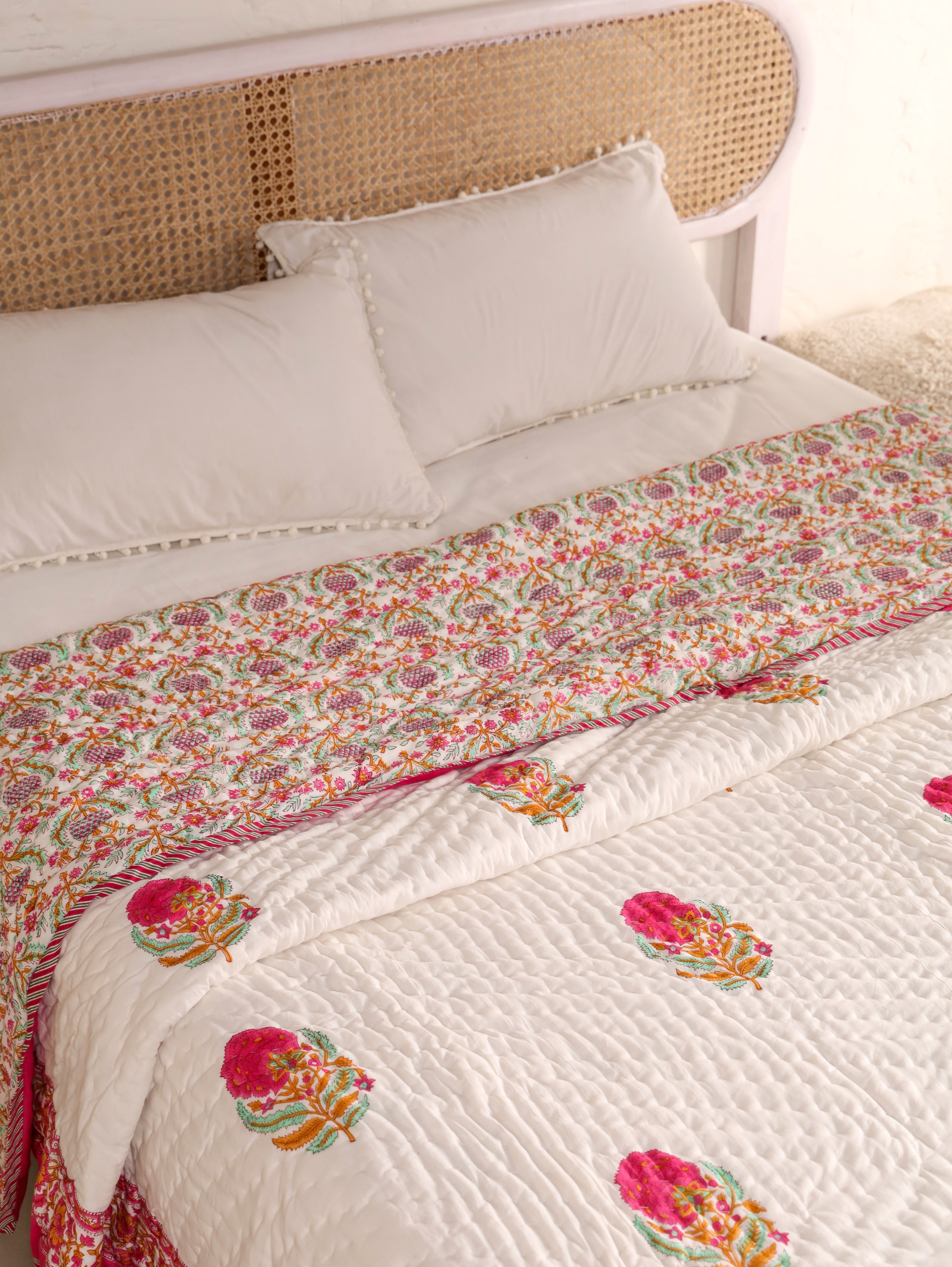 SHAHI GULAB BUTTA JAAL HAND BLOCK PRINT REVERSIBLE COTTON QUILT/RAZAI