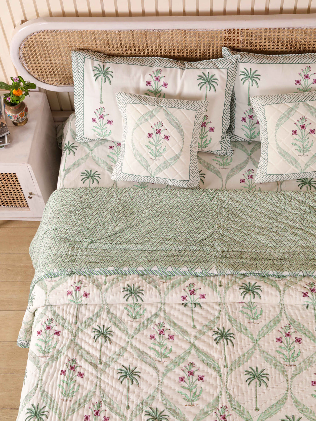 SHAHI MUGHAL MEHRAB HAND BLOCK PRINT 6-PICES BEDDING SET'S