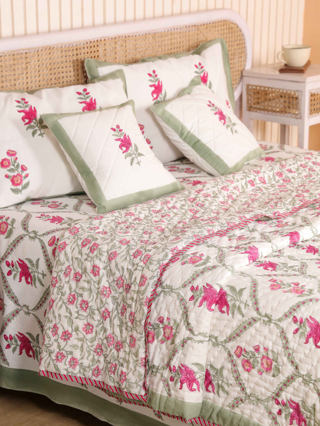 GULNAAR JAAL HAND BLOCK PRINT 6-PICES BEDDING SET'S
