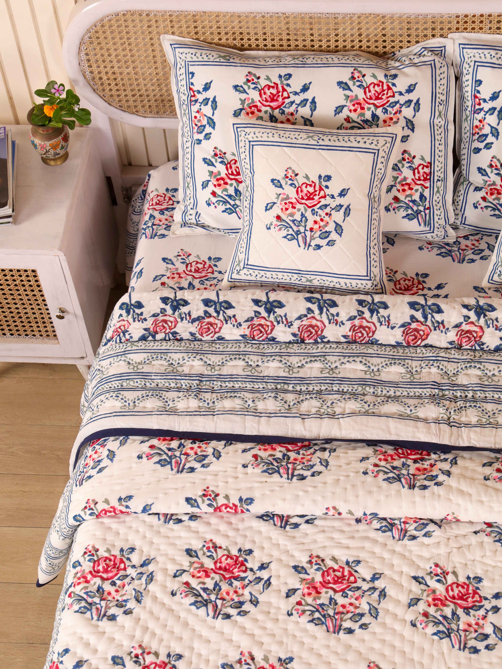 BLUE ROSELAND HAND BLOCK PRINT 6-PICES BEDDING SET'S