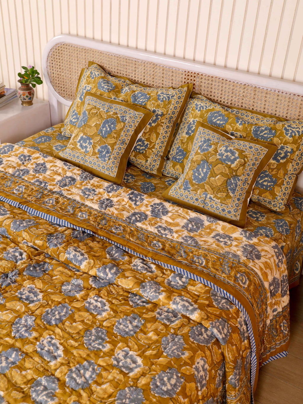 MUSTARD MEHRAB HAND BLOCK PRINT 6'PICES BEDDING SET'S