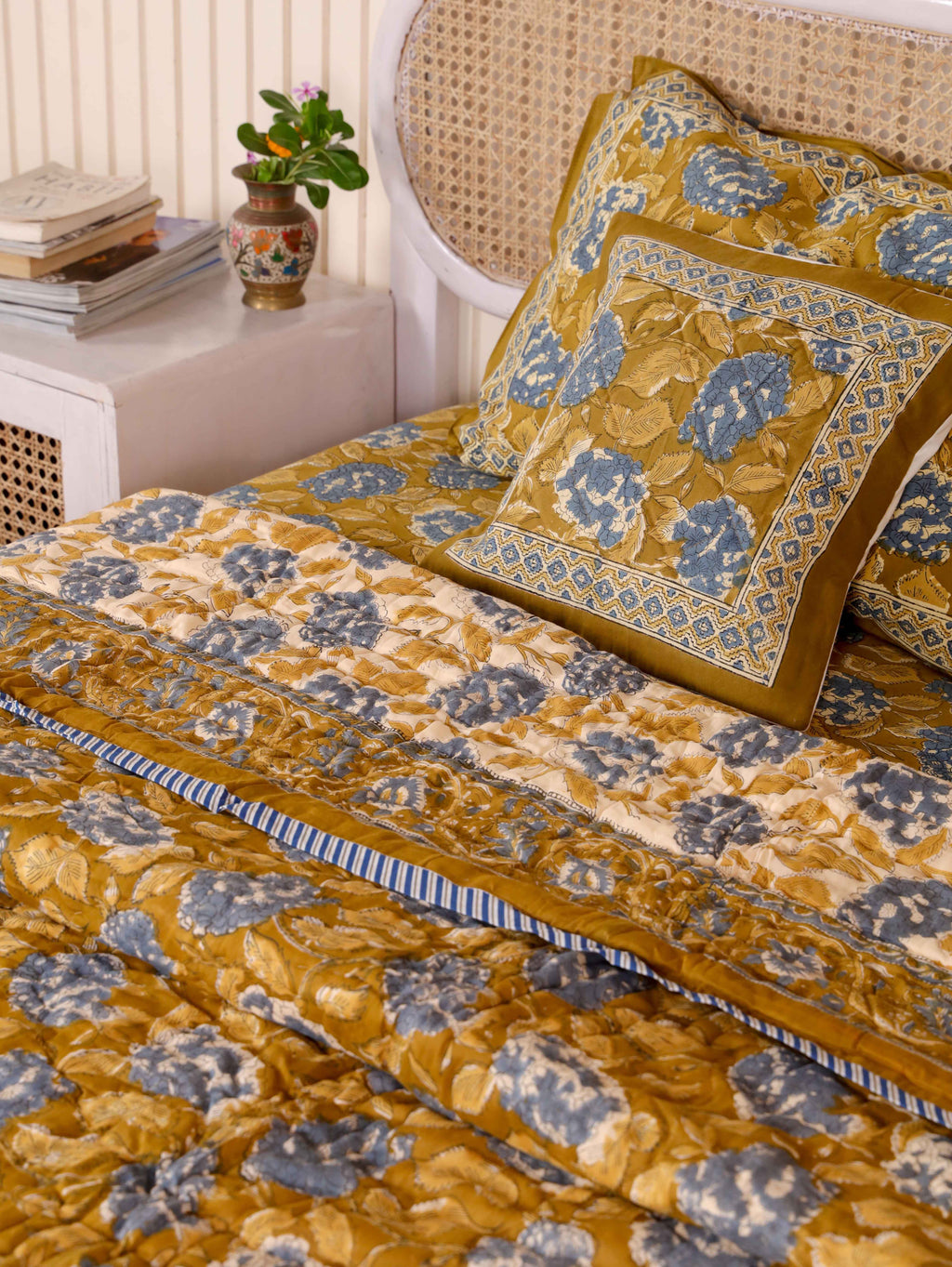MUSTARD MEHRAB HAND BLOCK PRINT 6'PICES BEDDING SET'S