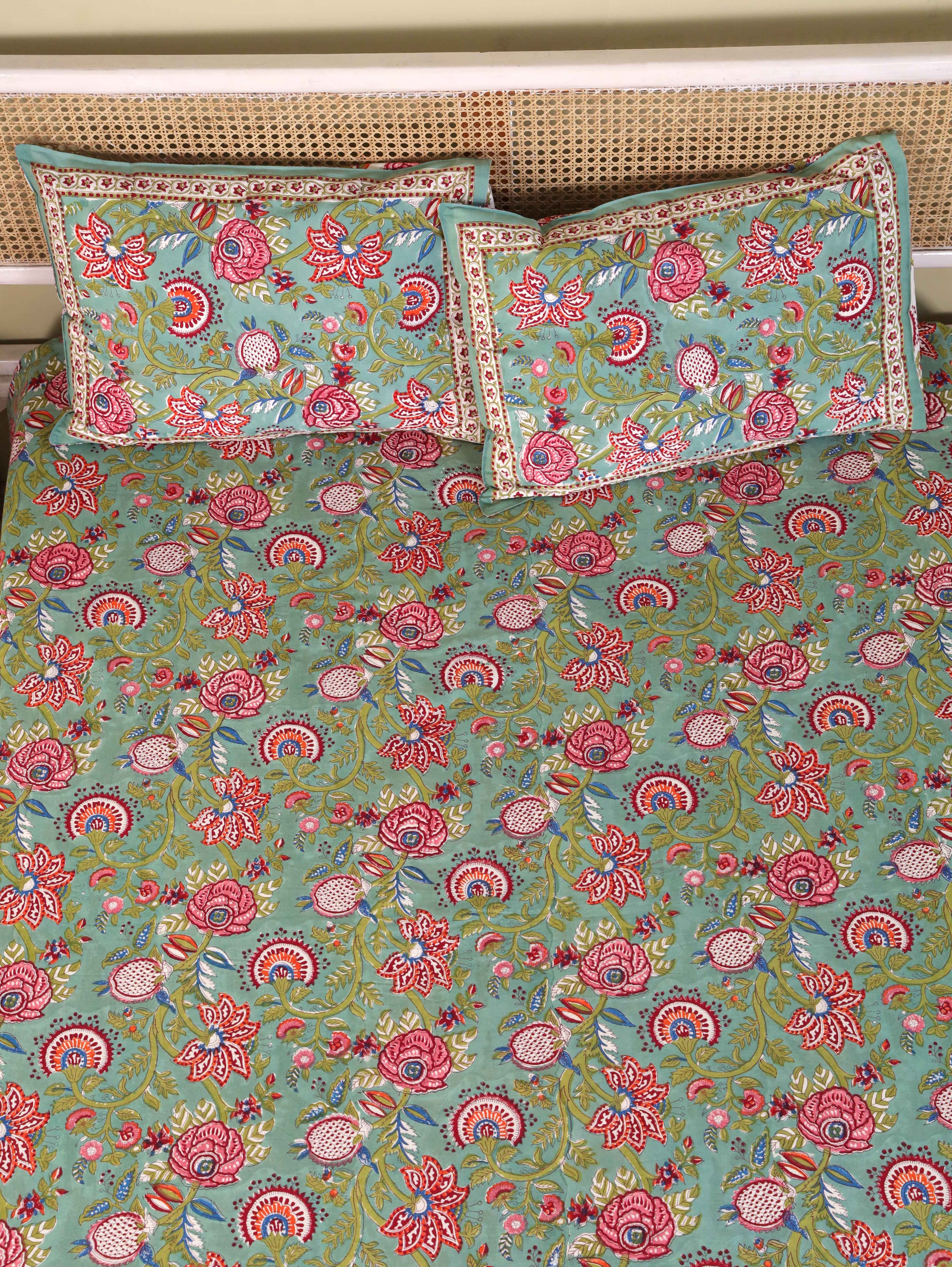 Hand Block Print Jaipuri Cotton Bedsheet With Two Reversible Pillow Cover