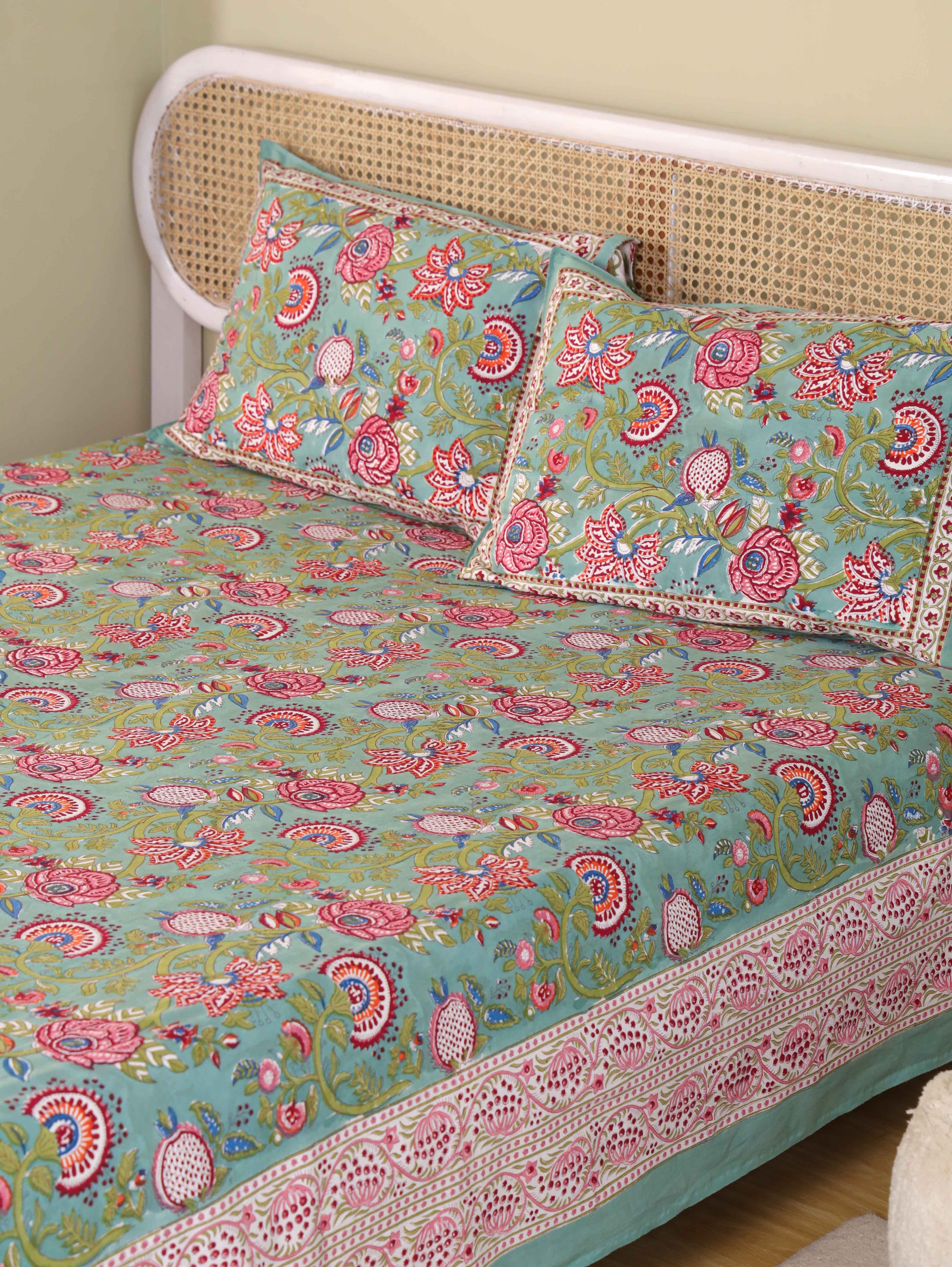 Hand Block Print Jaipuri Cotton Bedsheet With Two Reversible Pillow Cover