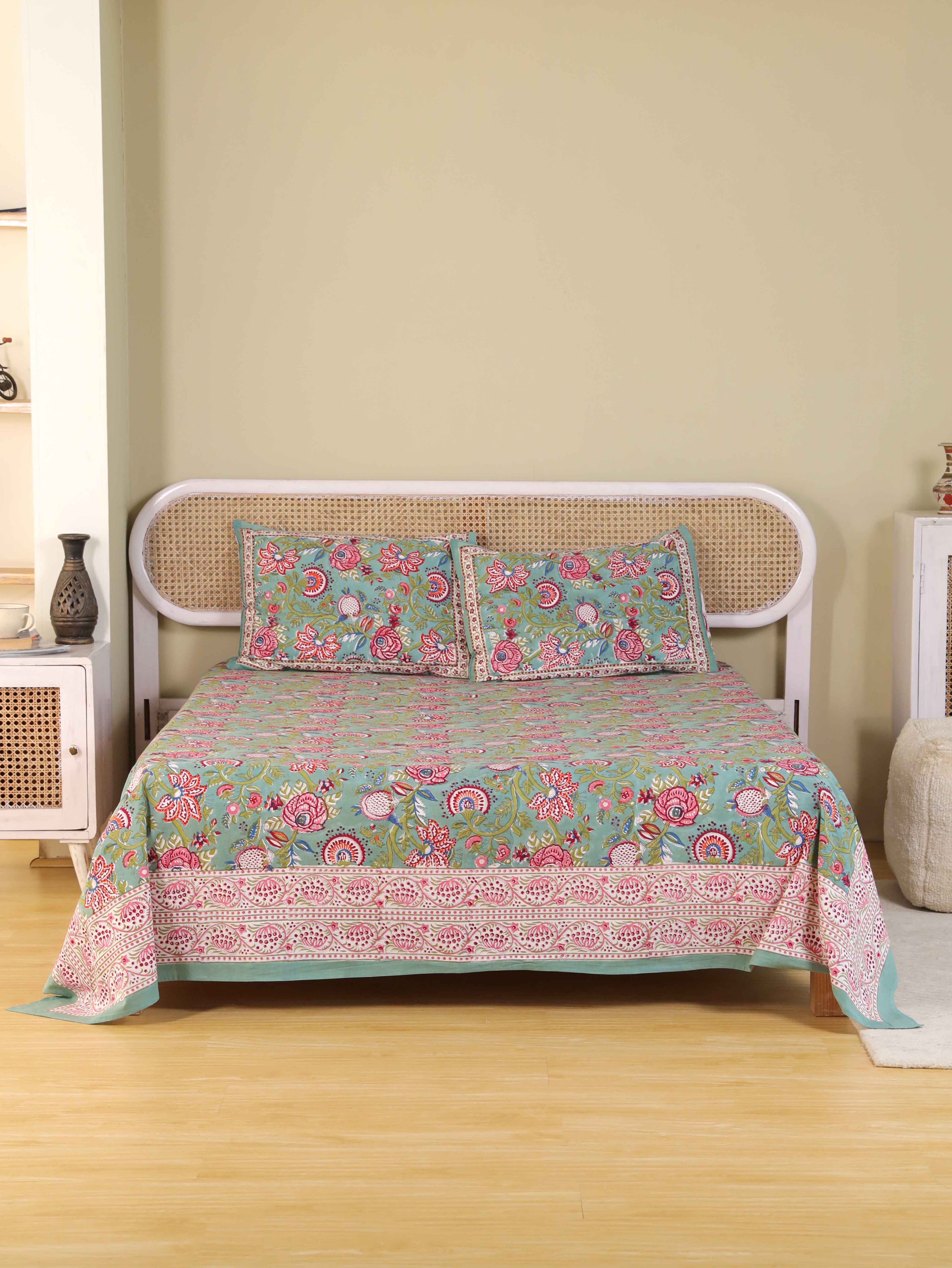 Hand Block Print Jaipuri Cotton Bedsheet With Two Reversible Pillow Cover