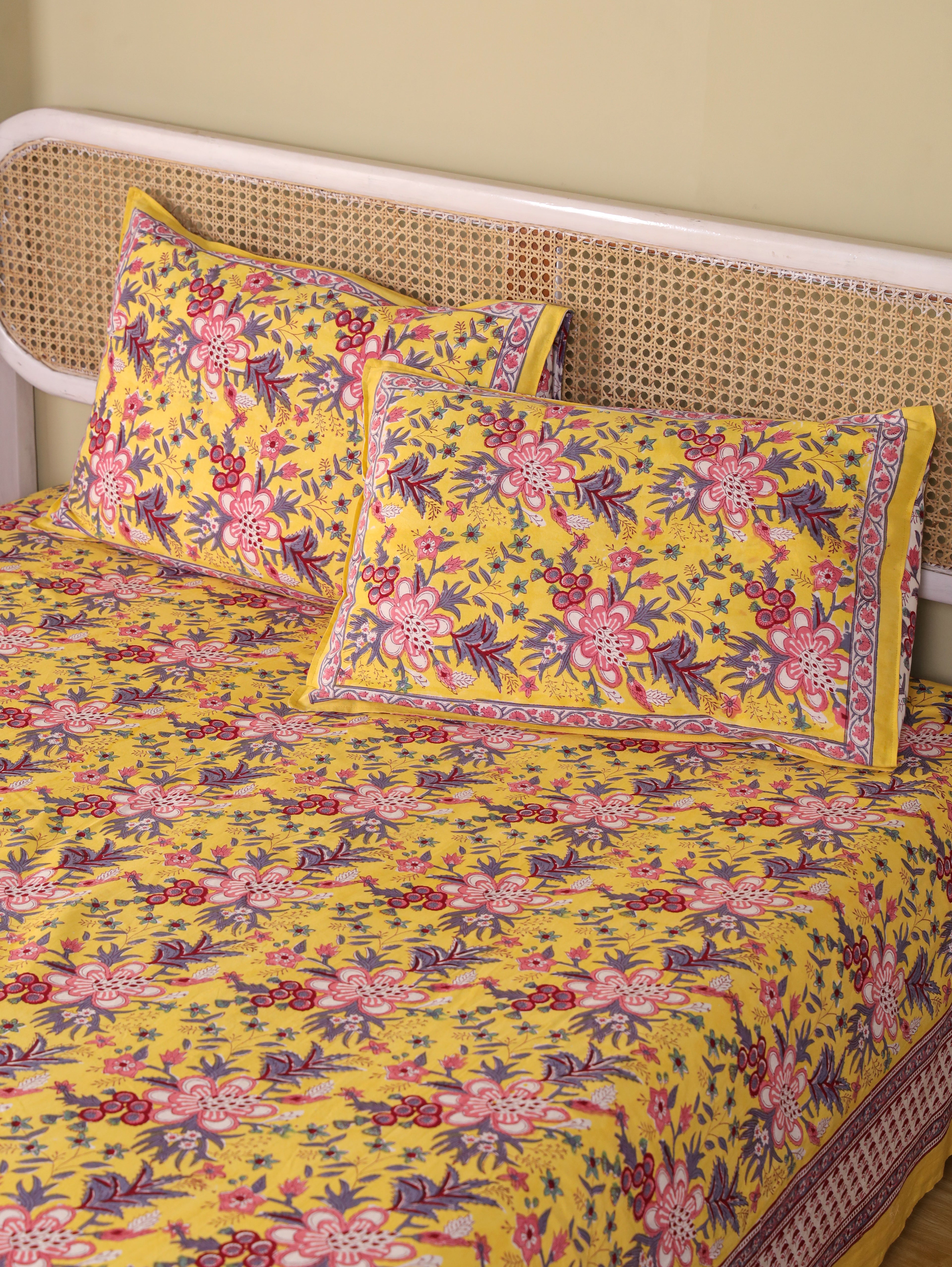 CLASSIC YELLOW MEHRAB HAND BLOCK PRINT COTTON BEDSHEET WITH PILLOW COVER