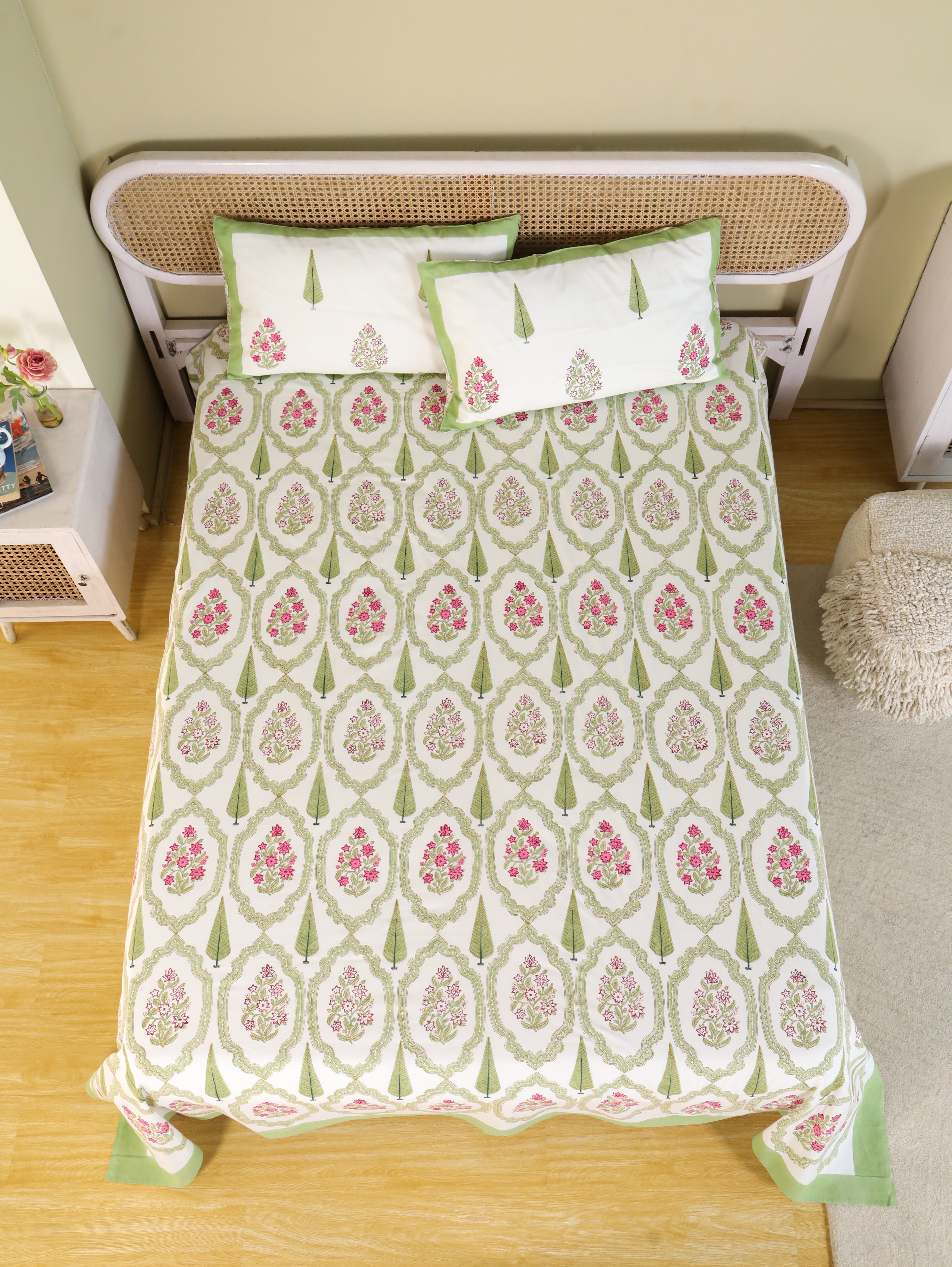 GREEN MUGAL GARDEN HAND BLOCK PRINT COTTON BEDSHEET WITH PILLOW COVER