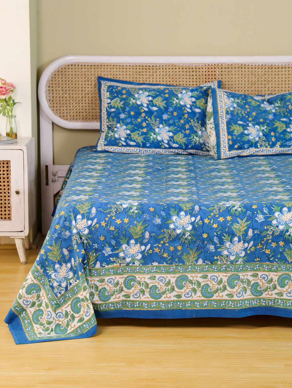 ROYAL INDIGO GLORY HAND BLOCK PRINT COTTON BEDSHEET WITH PILLOW COVER