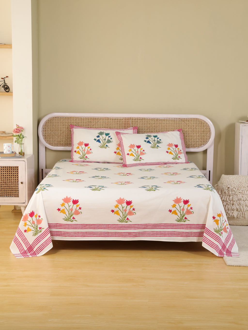 MUGAL PINJOR BUTTA HAND BLOCK PRINT COTTON BEDSHEET WITH PILLOW COVER