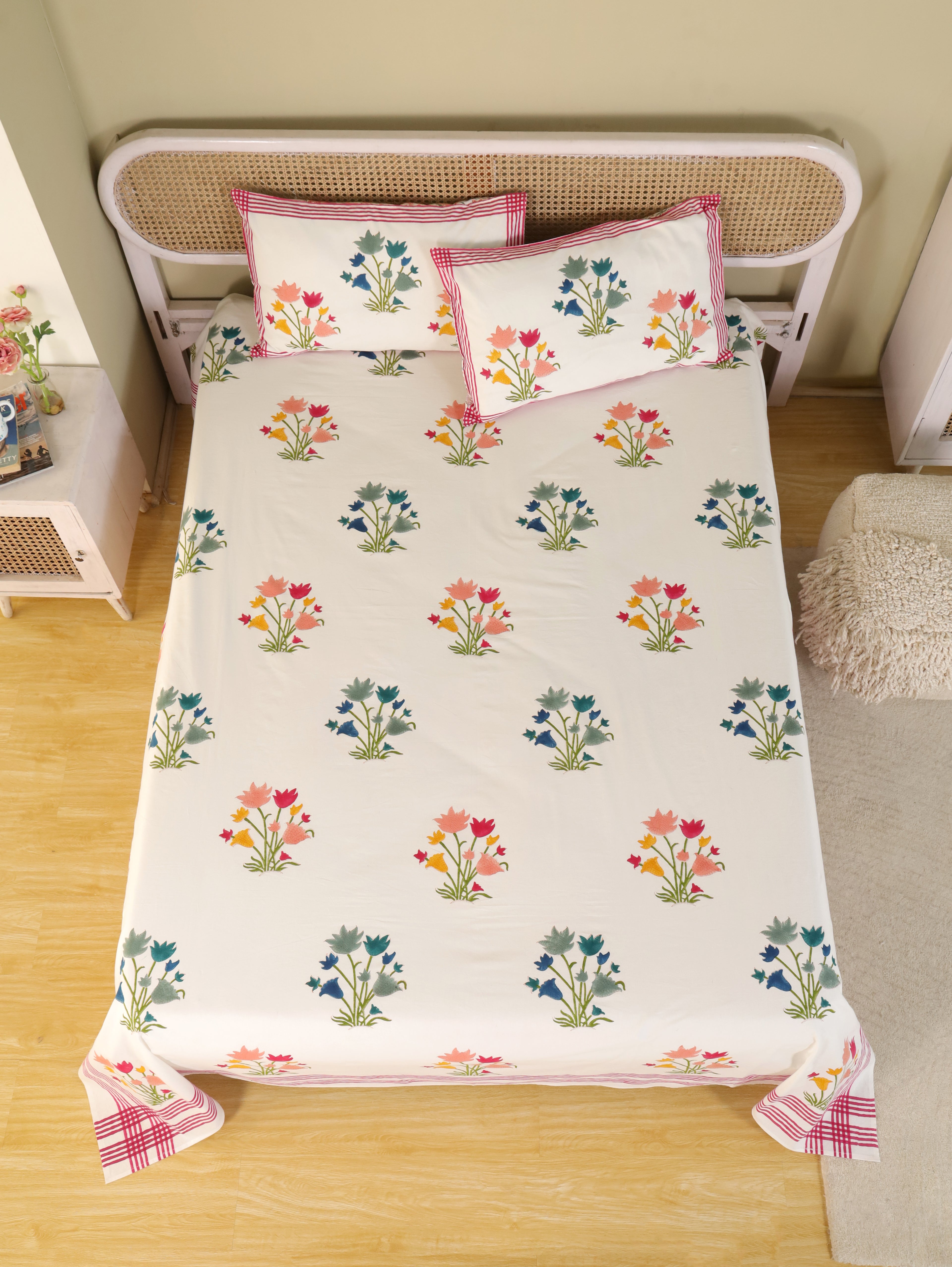 MUGAL PINJOR BUTTA HAND BLOCK PRINT COTTON BEDSHEET WITH PILLOW COVER