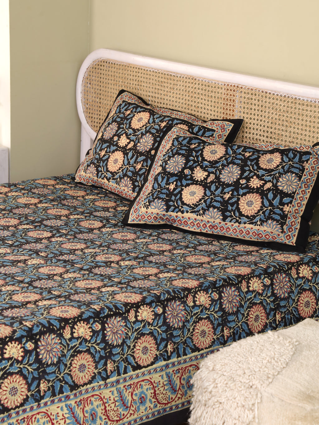 DEEP BLACK FOREST HAND BLOCK PRINT COTTON BEDSHEET WITH PILLOW COVER