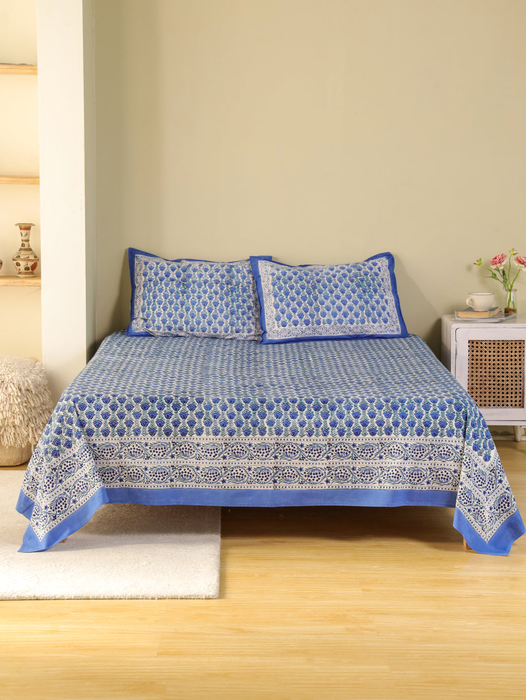 CLASSIC BLUE BUTTI HAND BLOCK PRINT COTTON BEDSHEET WITH PILLOW COVER