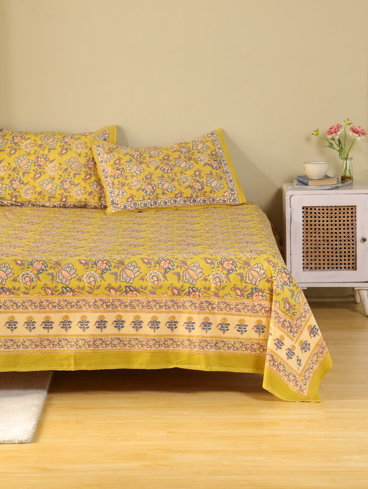 ROYAL GOLDEN GLORY HAND BLOCK PRINT COTTON BEDSHEET WITH PILLOW COVER