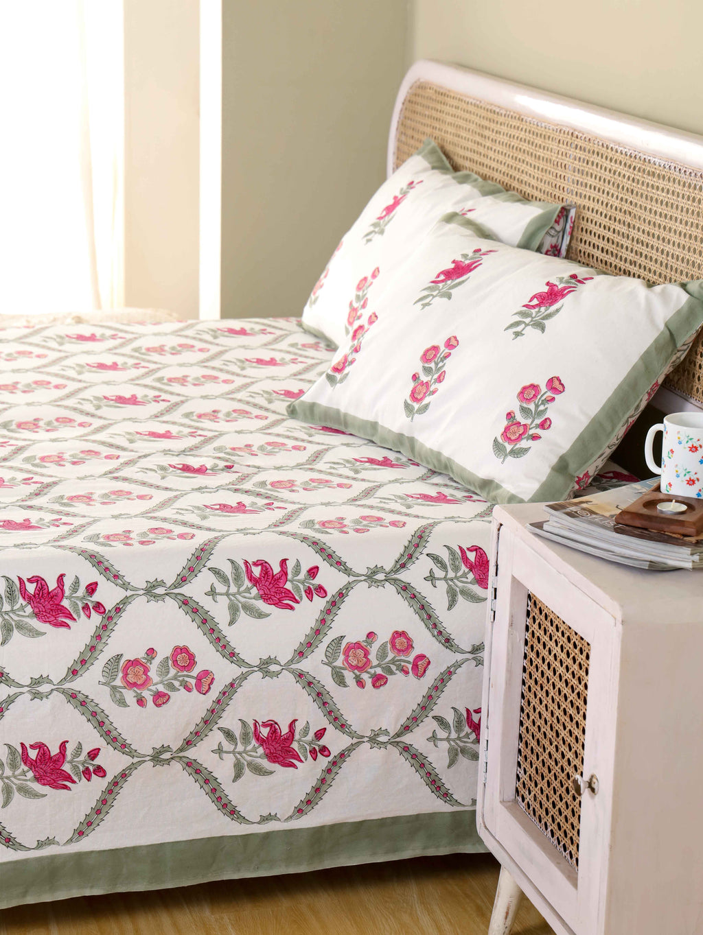 Hand Block Print Jaipuri Cotton Bedsheet With Two Reversible Pillow Cover